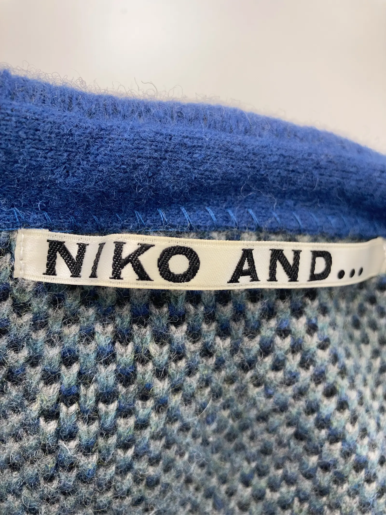 https://r2-worker.digdig.jp/product/ebd79918-e987-420d-a343-8a777a67431b/e1549cd6-c4f4-4b3d-91da-4a980241d3b1