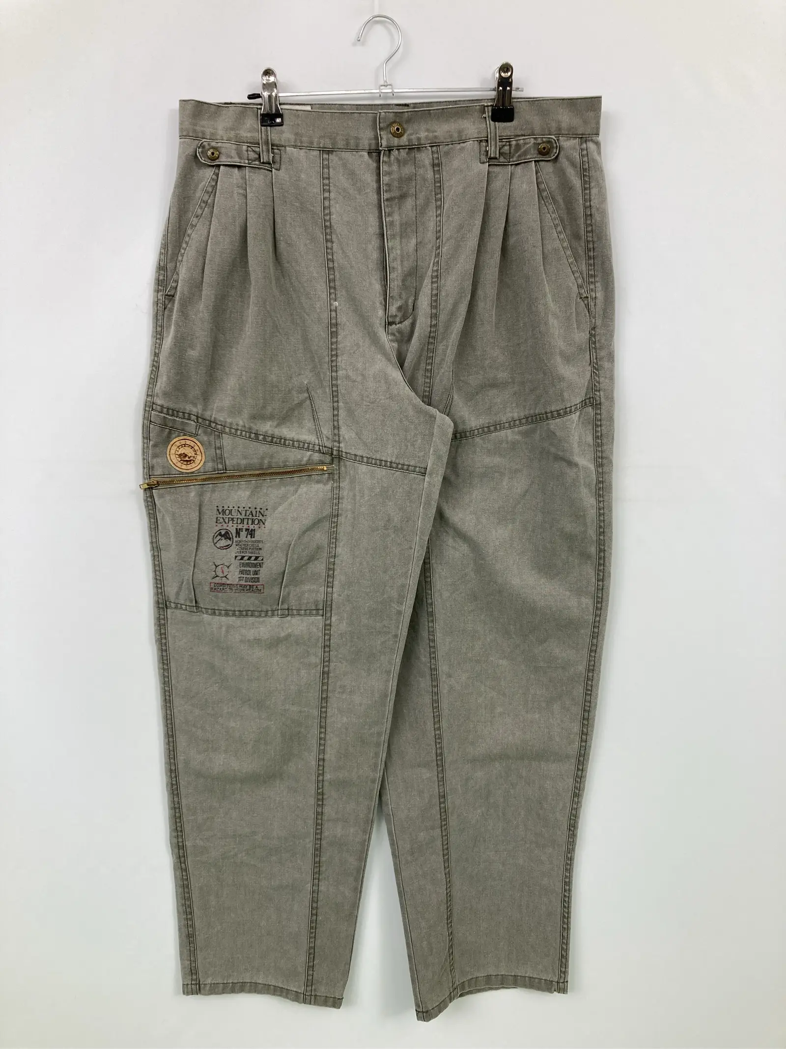 https://r2-worker.digdig.jp/product/ebfb306d-827d-4a81-a40f-df453a9846e0/16c95c28-a4f2-4c1c-abc1-bbedb8b70608