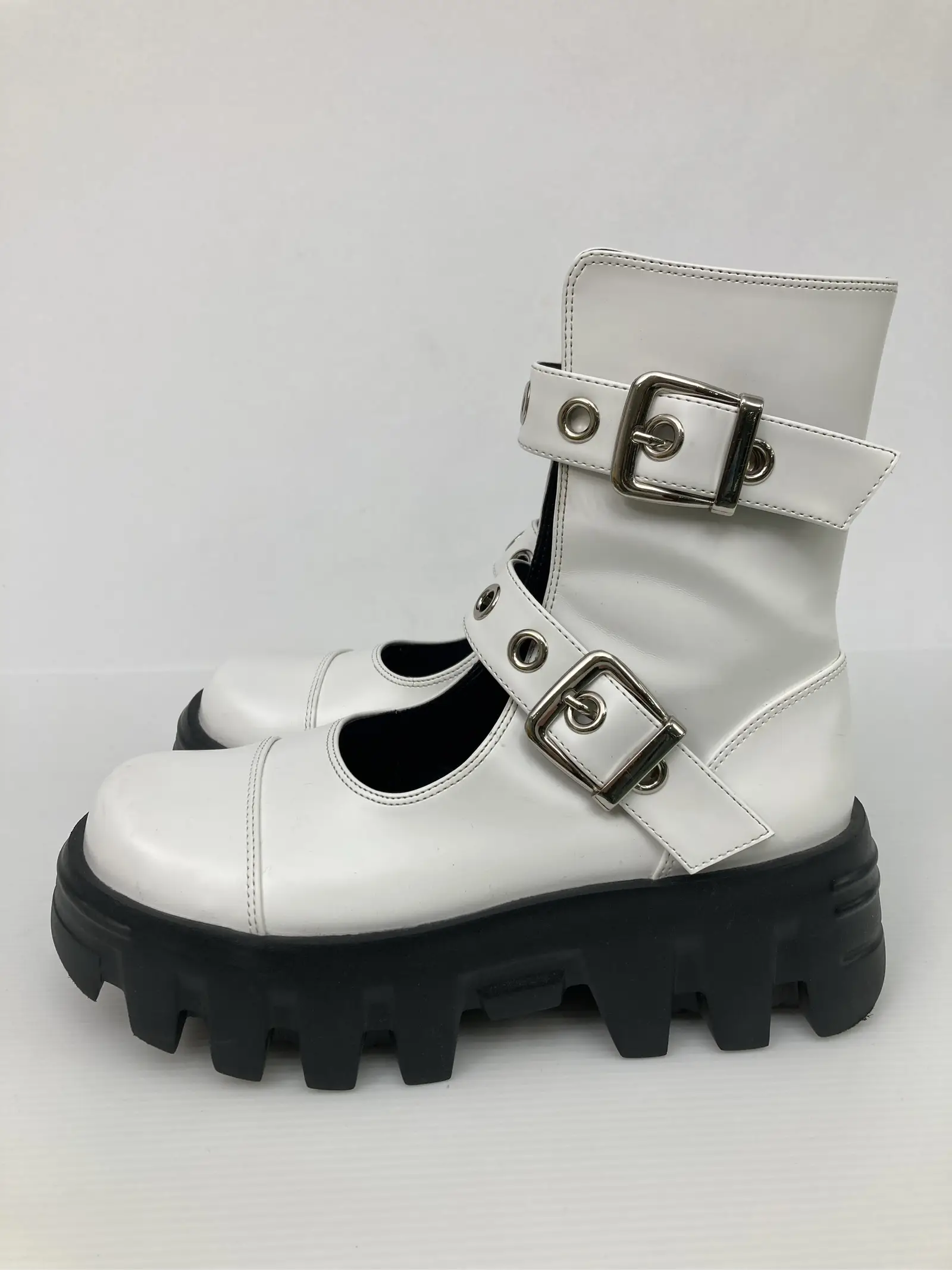 https://r2-worker.digdig.jp/product/ec0812f6-9a0d-42d6-925f-c88ed7e0e94e/36f7fcc4-c6d5-4233-9135-dc088ab0d225