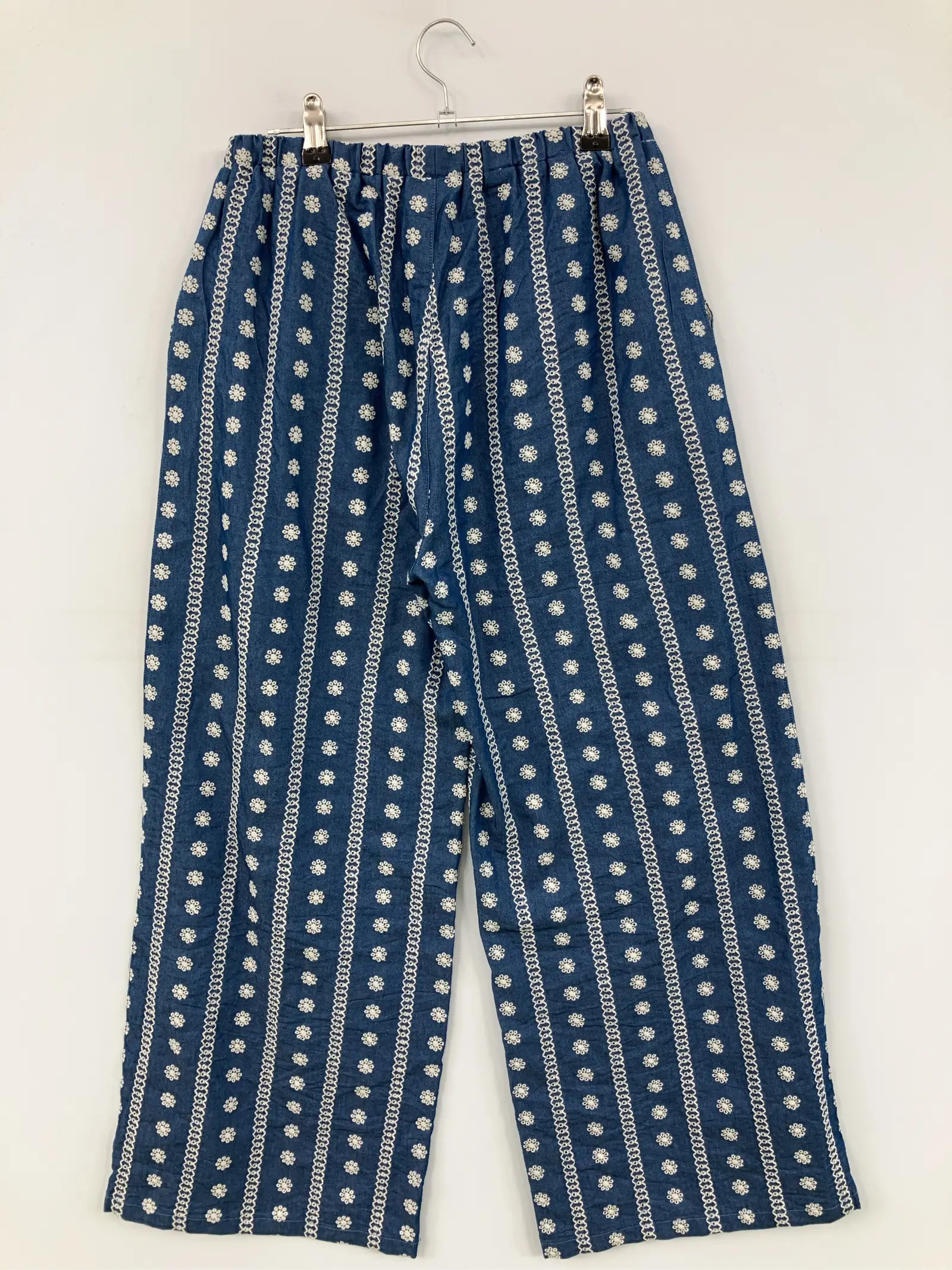https://r2-worker.digdig.jp/product/ec0c7a17-95f3-4f07-bc76-9744501b633a/e32e6bd2-00fe-4286-b0c5-7fdb48e38fb2