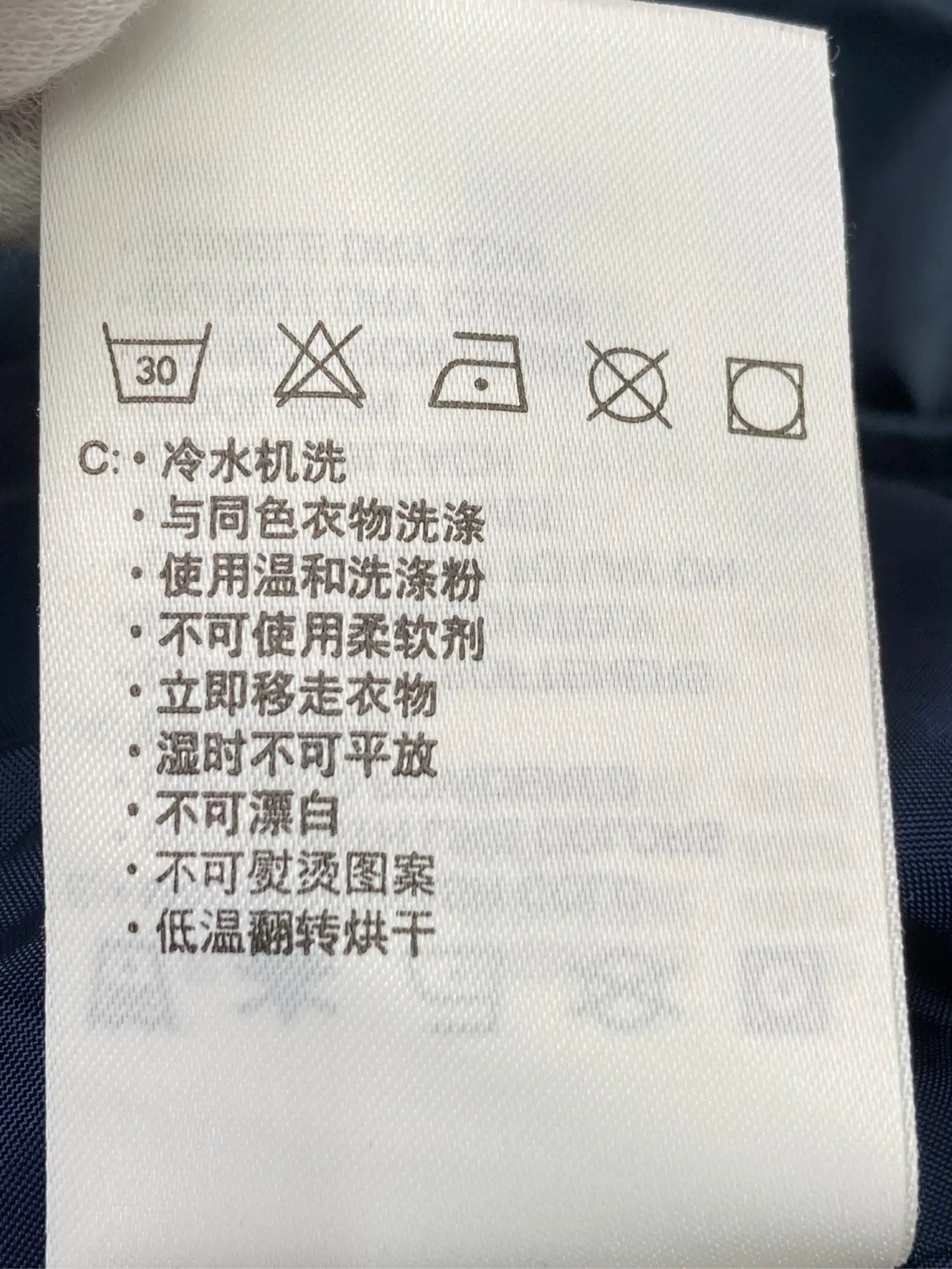 https://r2-worker.digdig.jp/product/ec40c0e9-6bea-44e8-bdf9-716cd1a2c2f9/9391ca33-7a21-4206-96ed-ebb5f99c13dd
