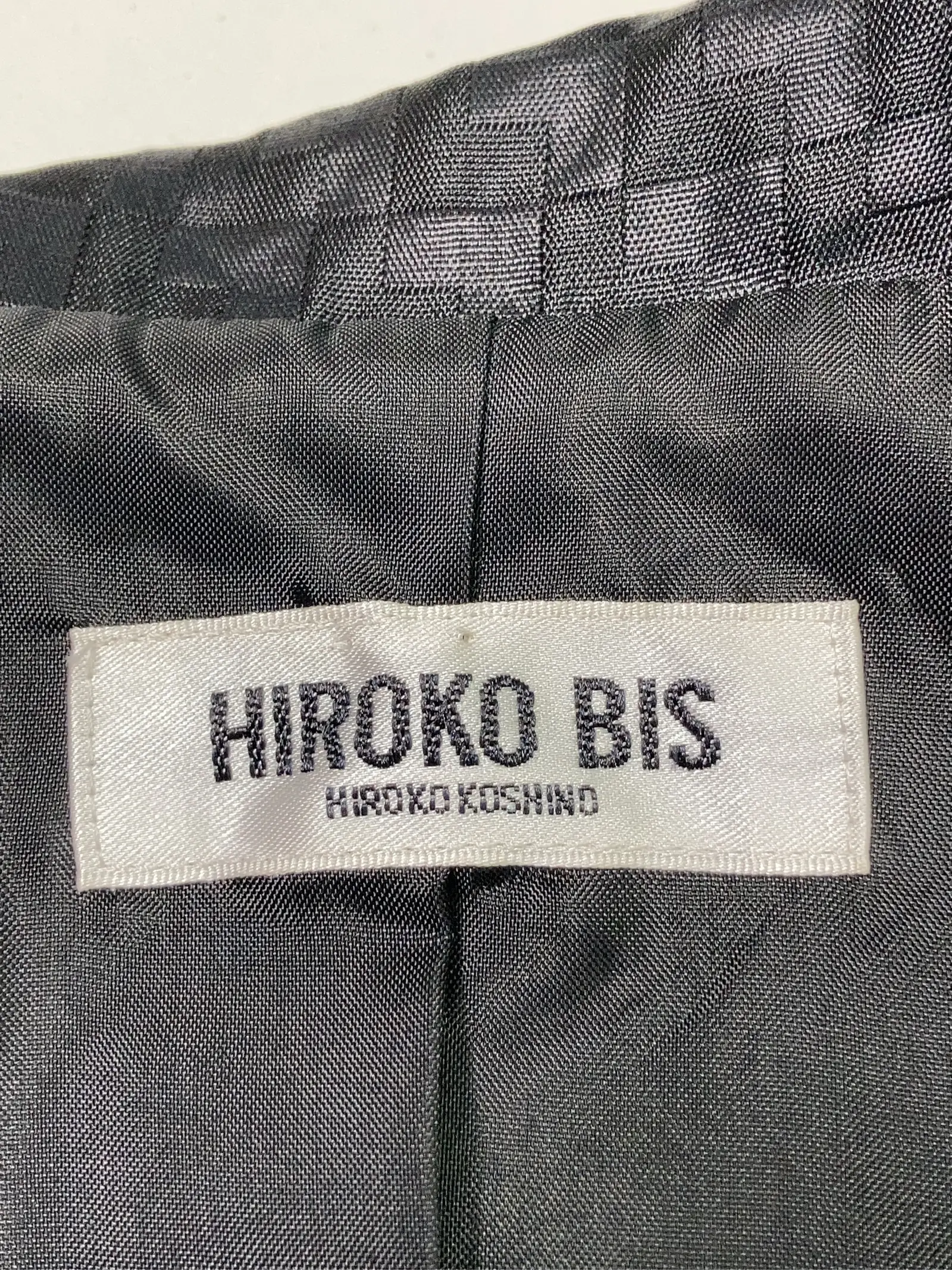 https://r2-worker.digdig.jp/product/ec4ea3cb-75b6-4718-bec8-5d8be7b2d693/ad04b6a3-556c-4df3-a5cd-c32f4572736e