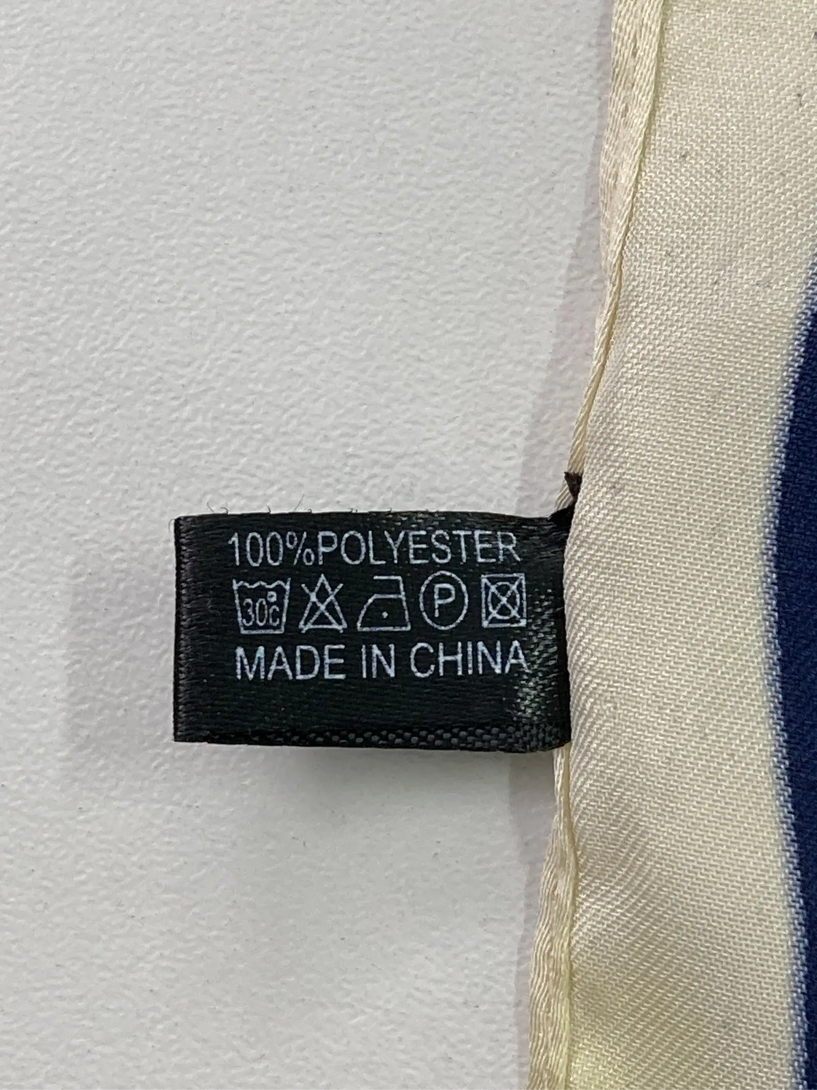 https://r2-worker.digdig.jp/product/ec941bb6-f3b6-4625-afaa-ee8c473e635d/d9ad760e-5b05-47fd-94d1-5aca2bbbe1a5