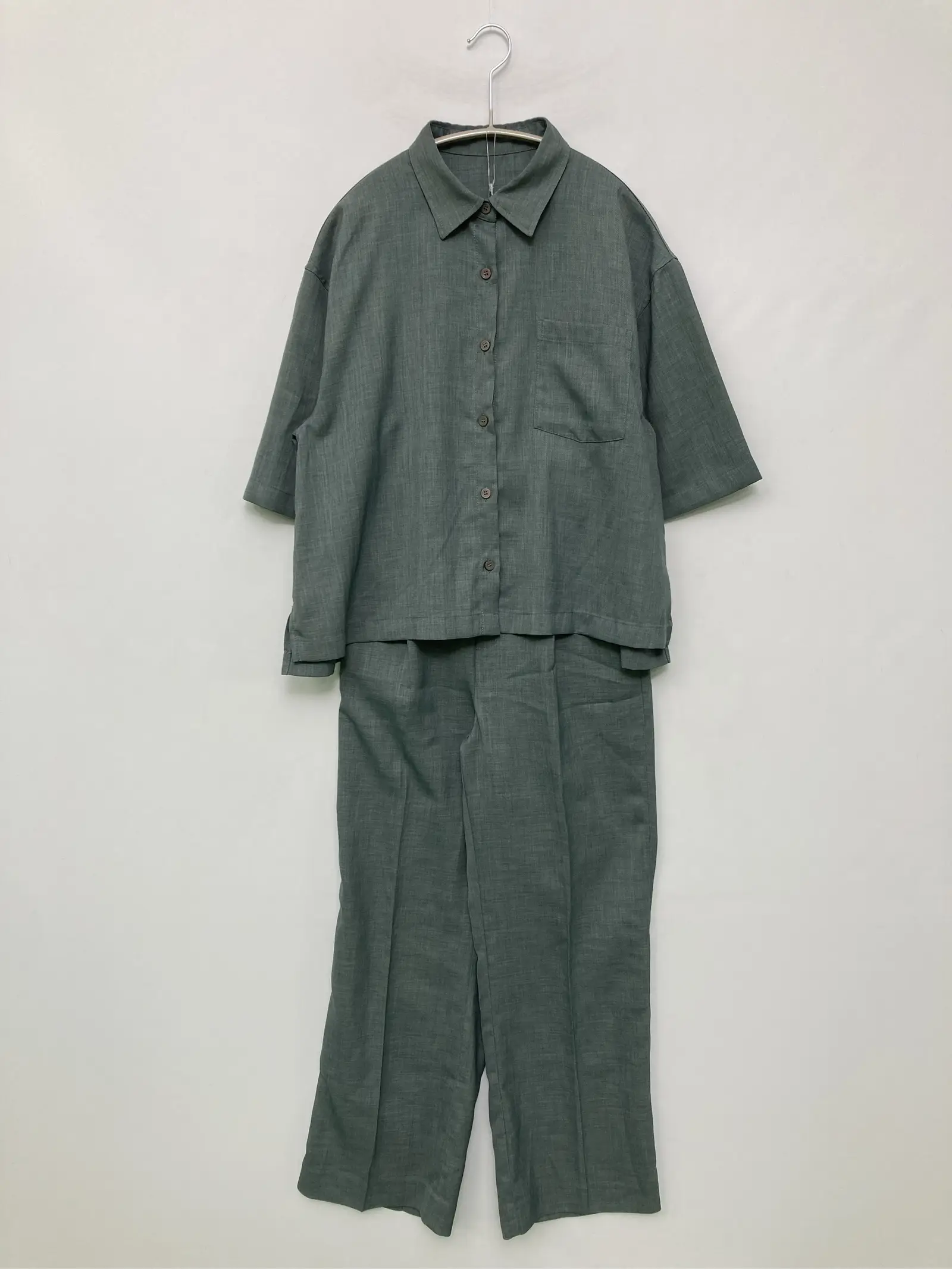 https://r2-worker.digdig.jp/product/ecd2ee50-51e6-4eba-afc9-eb3e40fc4f58/10d86d5c-6356-4e4d-a5f6-4e7a207c013c