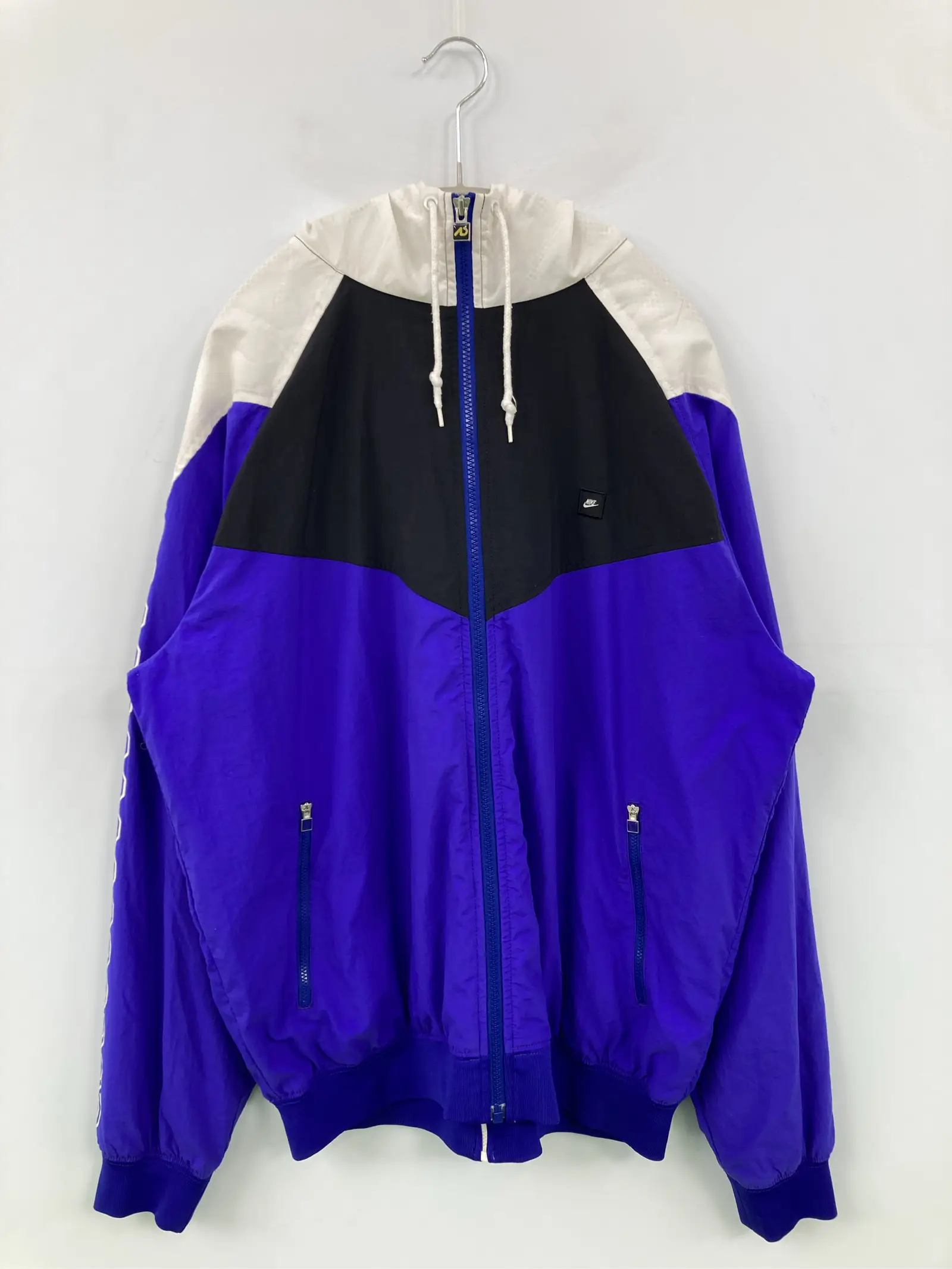 https://r2-worker.digdig.jp/product/ecf2843a-b1ab-49ee-98ed-39cbf337d081/cb8d88a7-73b4-445d-8d7a-32ad5cd997e8