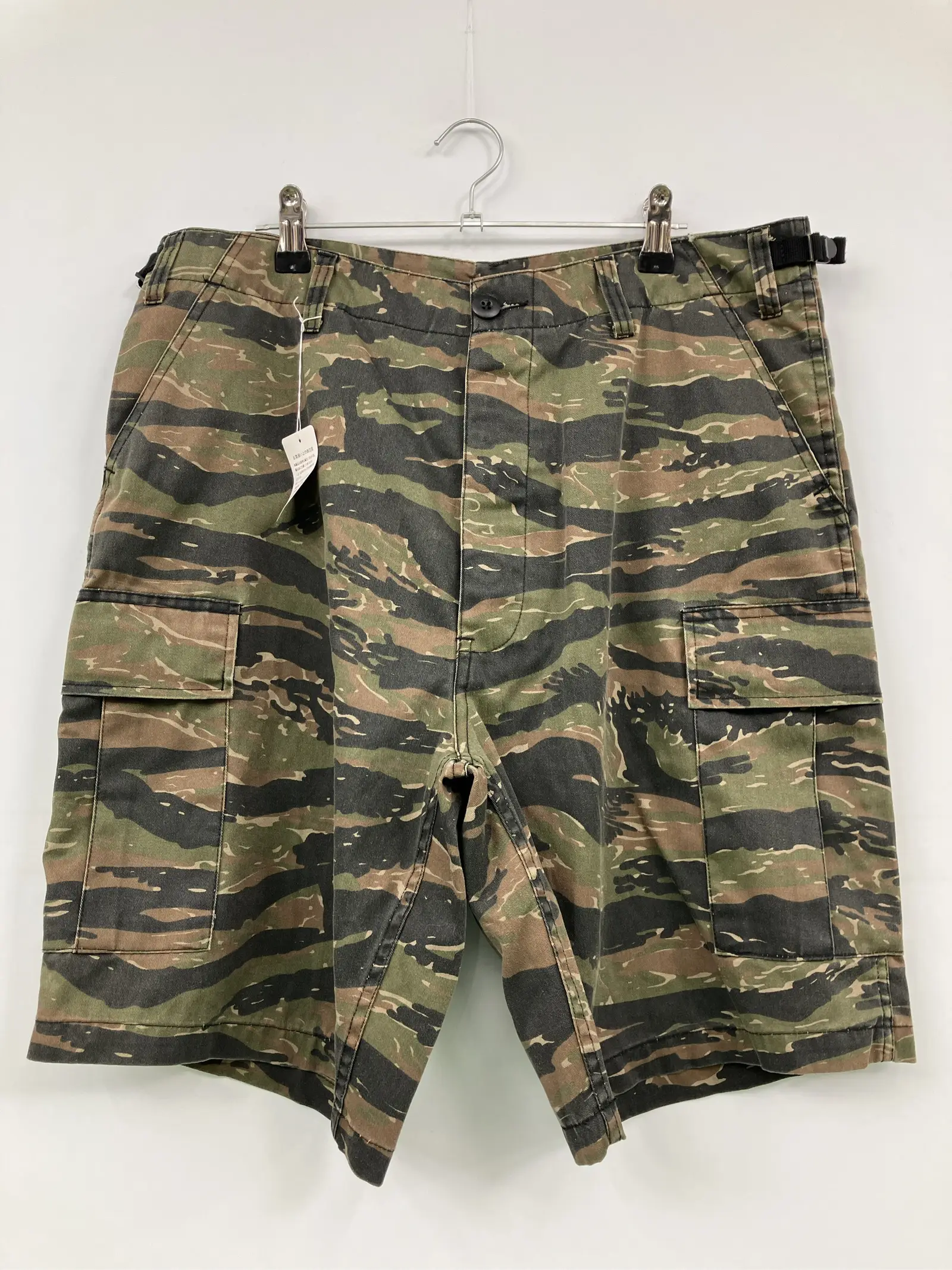 https://r2-worker.digdig.jp/product/ed59d580-9942-4cf6-b382-b9ae07a22e74/33e88972-2641-4fe3-a108-b6578c4d0056