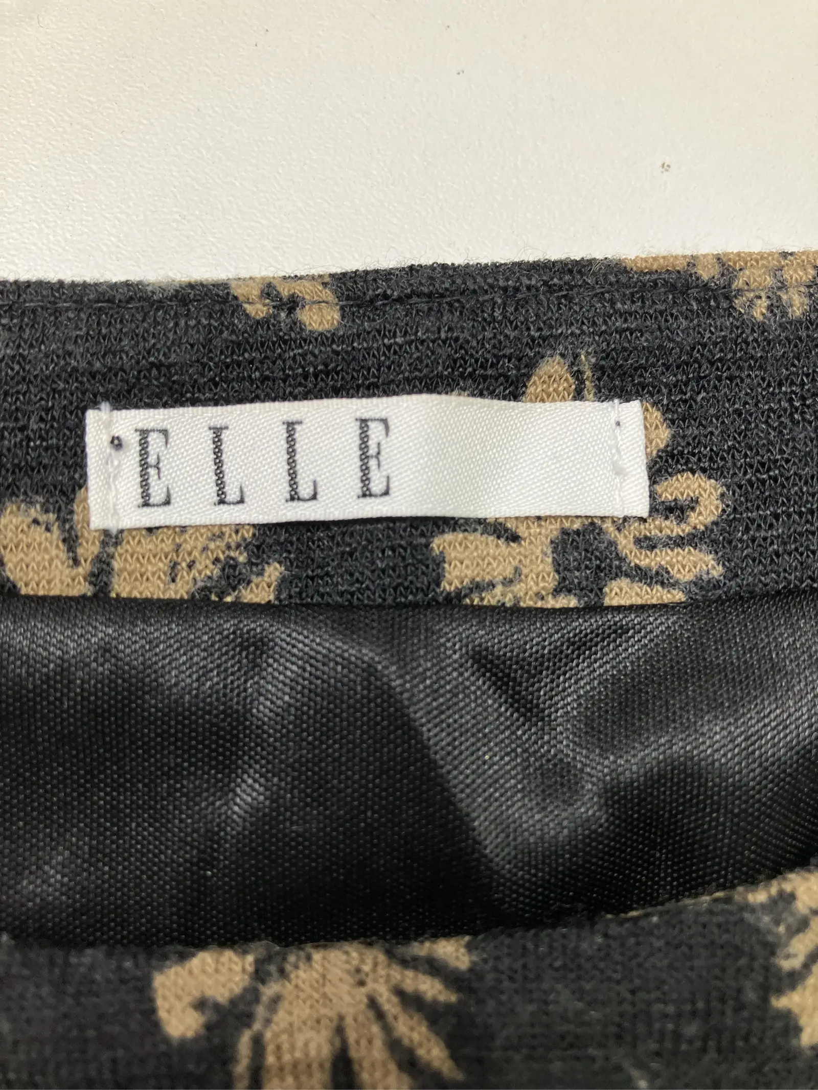https://r2-worker.digdig.jp/product/ed6fab6d-e330-44ec-aec8-f2e17e5af01b/3853ee49-24c2-48e7-b7bd-9dbc61fcd273