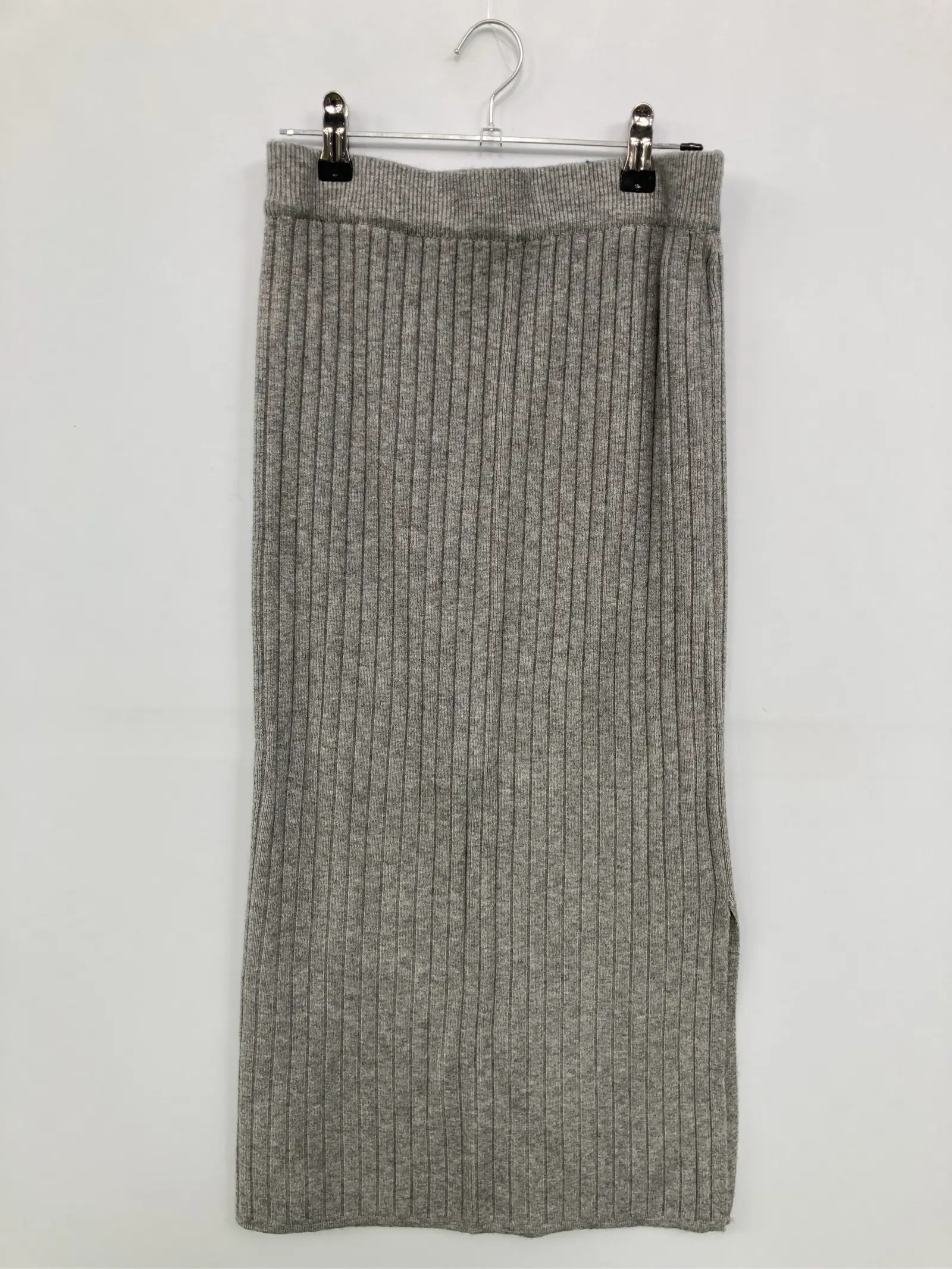 https://r2-worker.digdig.jp/product/ed869f71-3ce3-4788-9aa7-e67157b0829a/e68fed78-c7b5-4b97-b983-edb7b93dc3e2