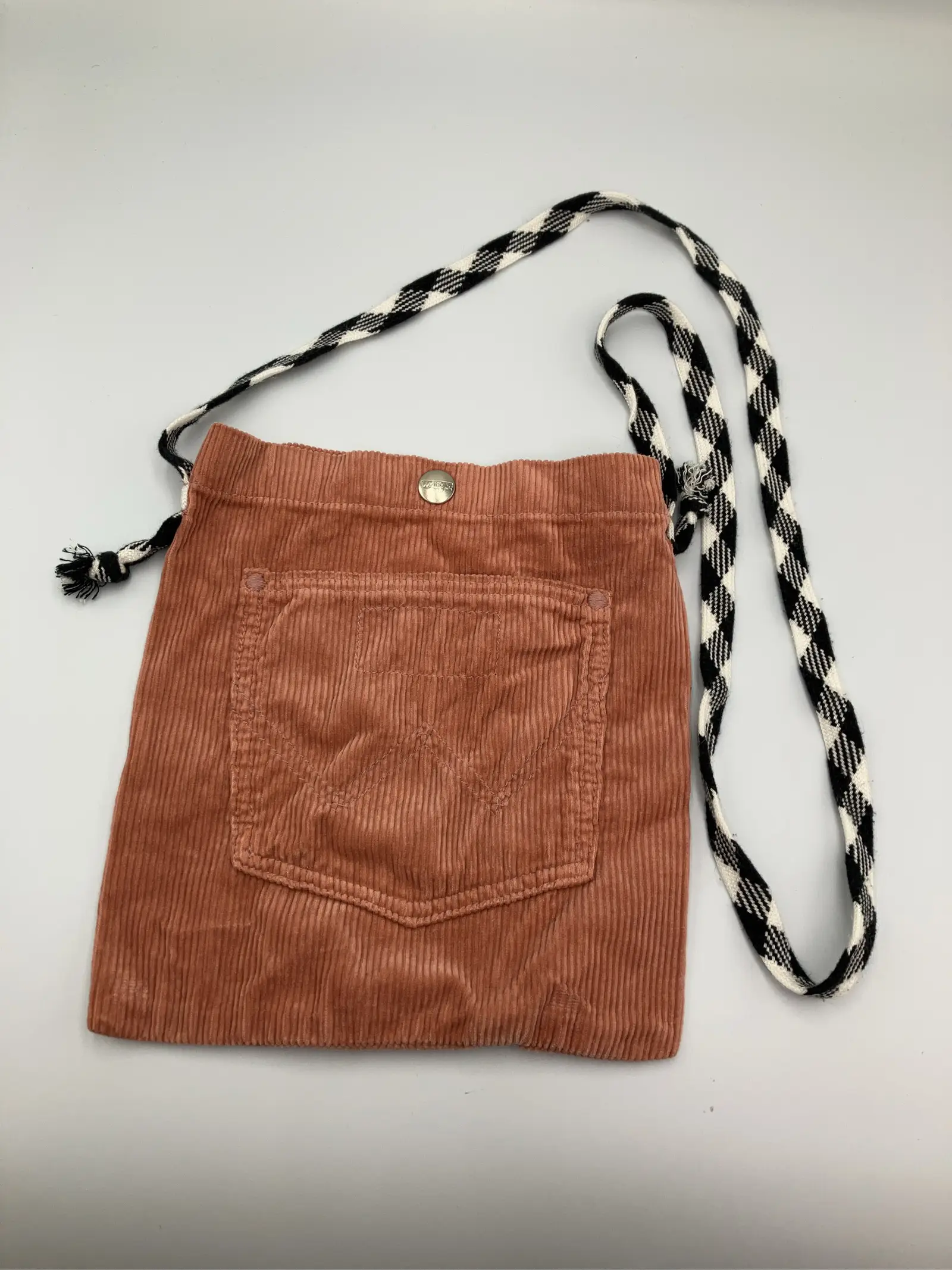 https://r2-worker.digdig.jp/product/edad879c-8cad-4f2e-997a-745936223f0c/fa40095b-0a6c-40b8-8a39-37aa121cd488