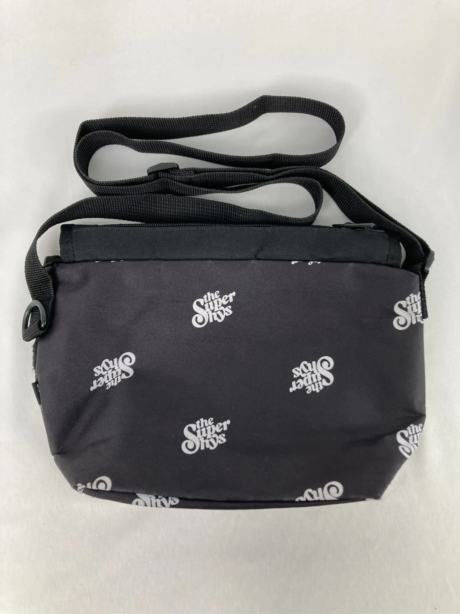 https://r2-worker.digdig.jp/product/edeabee8-9d4e-46e5-812a-f896cf7622fd/91df30e0-e3dd-47f5-b953-1871792a727c