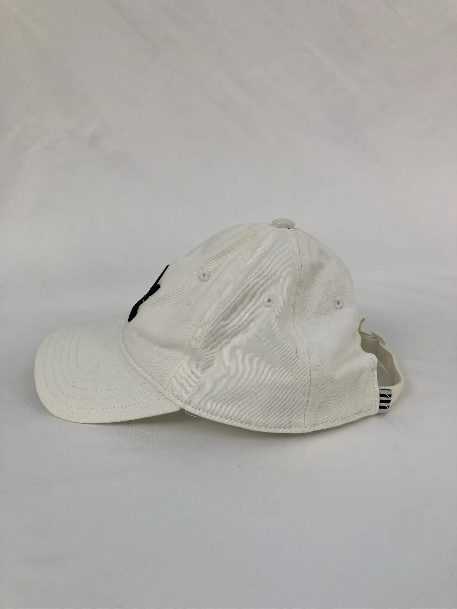 https://r2-worker.digdig.jp/product/ee0032fa-5522-4dcd-a909-4bf71db79804/e7b53c21-f3d5-4fcb-8022-846959a325da