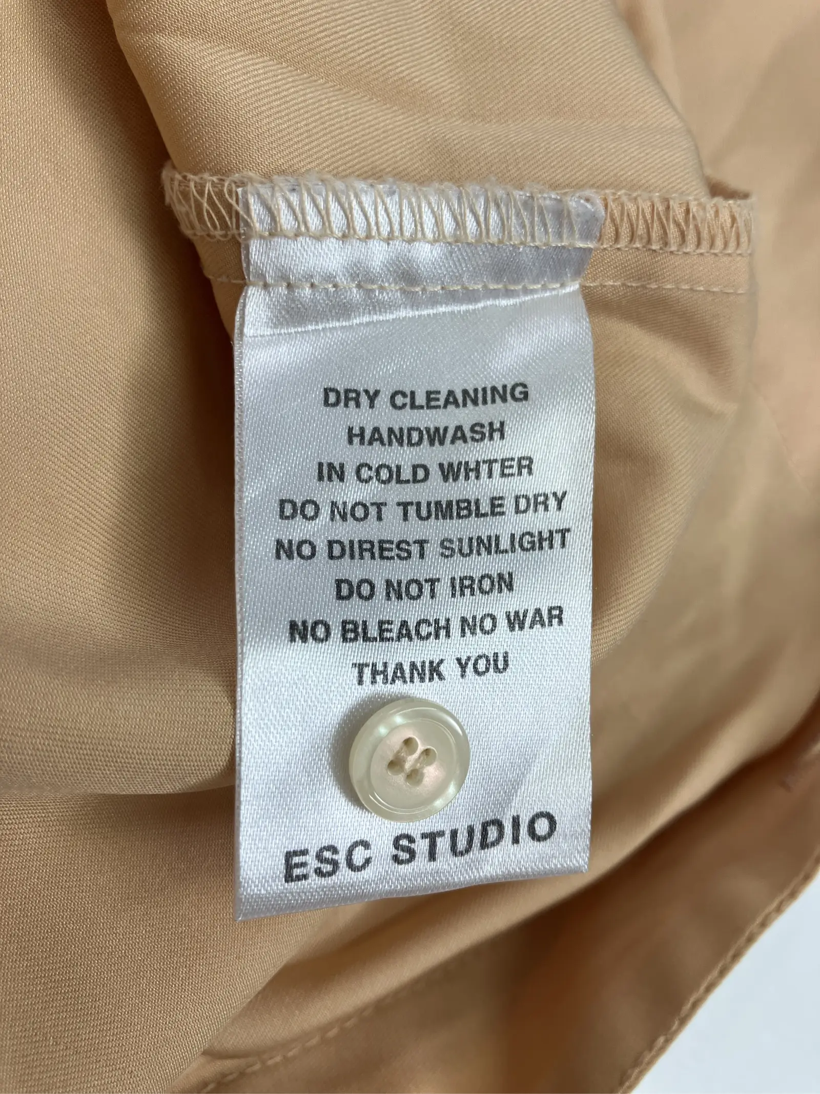 https://r2-worker.digdig.jp/product/ee06f6f6-74b1-4352-ac17-e164b4f35bb0/6c98e2b7-5f85-4643-834b-6cbc6c29c780