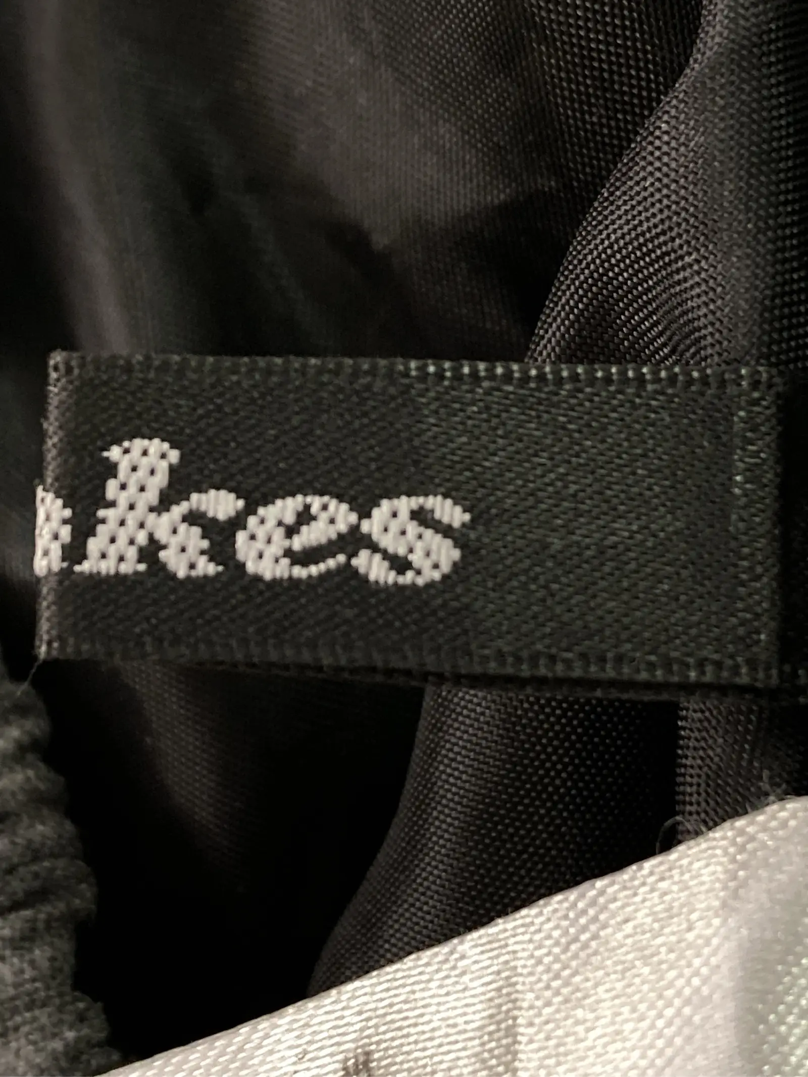 https://r2-worker.digdig.jp/product/ee6f5e37-84eb-4940-a107-8a0e41368a0a/e6b31dae-099d-439d-aefb-040eda2c5c96