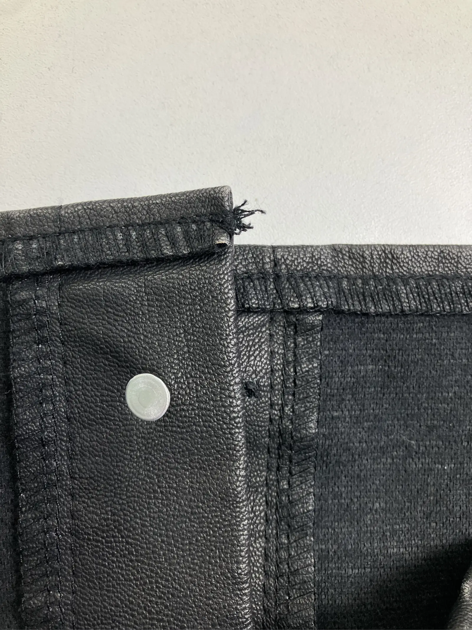 https://r2-worker.digdig.jp/product/ef0cab26-0e61-4c12-86e1-9bf156bb8a0f/e5a1cb76-4e01-4188-b19d-cd4b23b5e1af