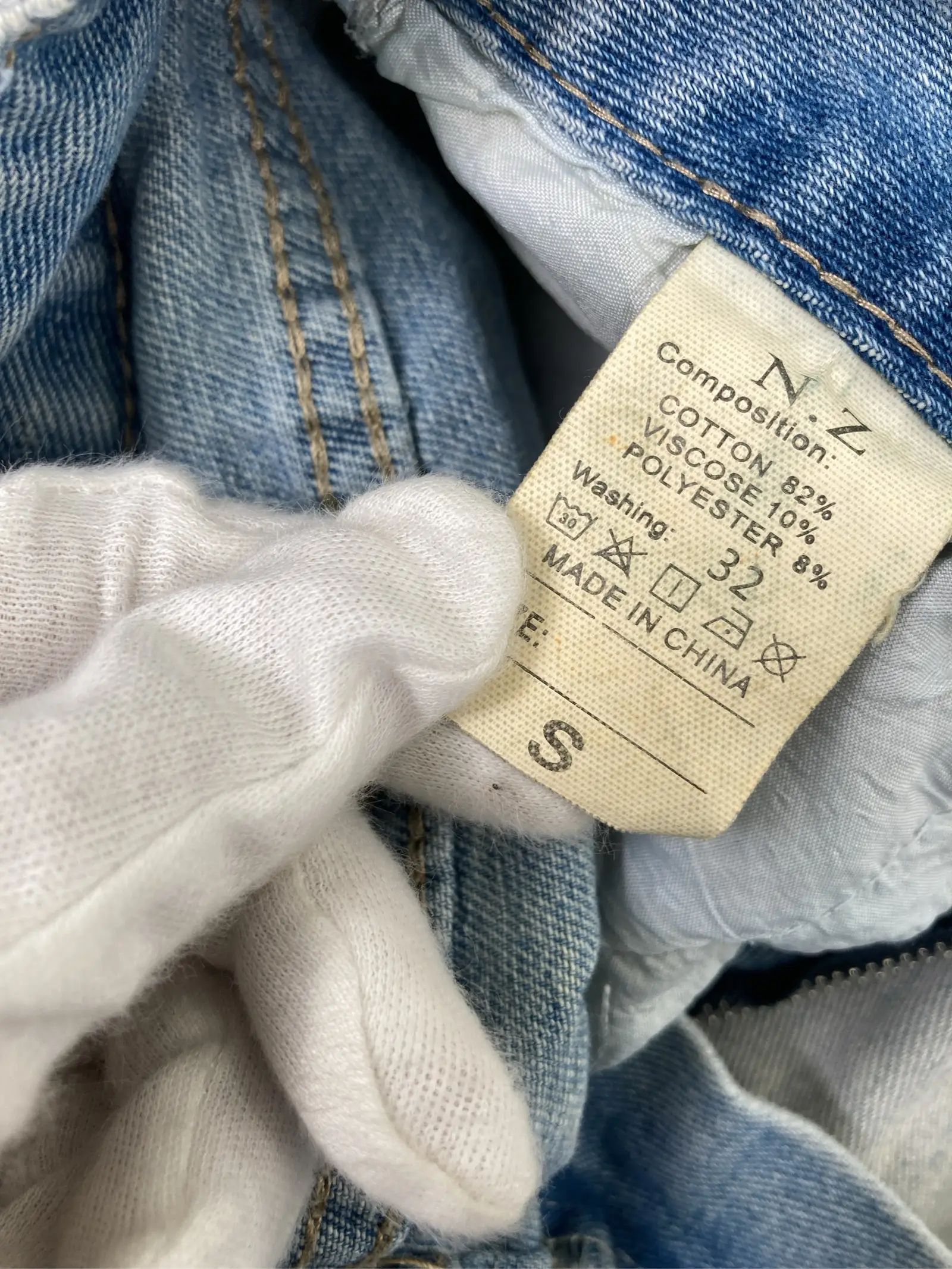 https://r2-worker.digdig.jp/product/ef169a30-892a-4568-9183-2915a36e4730/001d1266-1498-4eff-a712-39412962695a