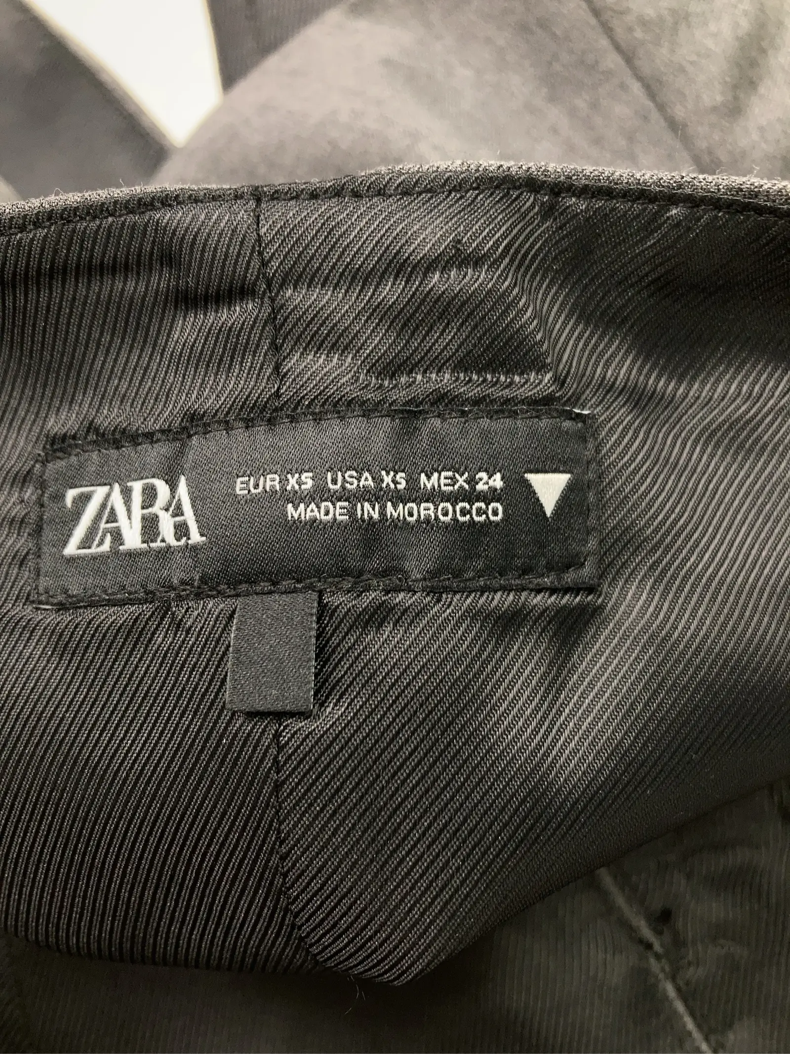https://r2-worker.digdig.jp/product/ef176d9e-fabf-4bd1-bc33-0961344be27d/8f6045b3-2420-44f1-8f4c-c829f7c1f19b