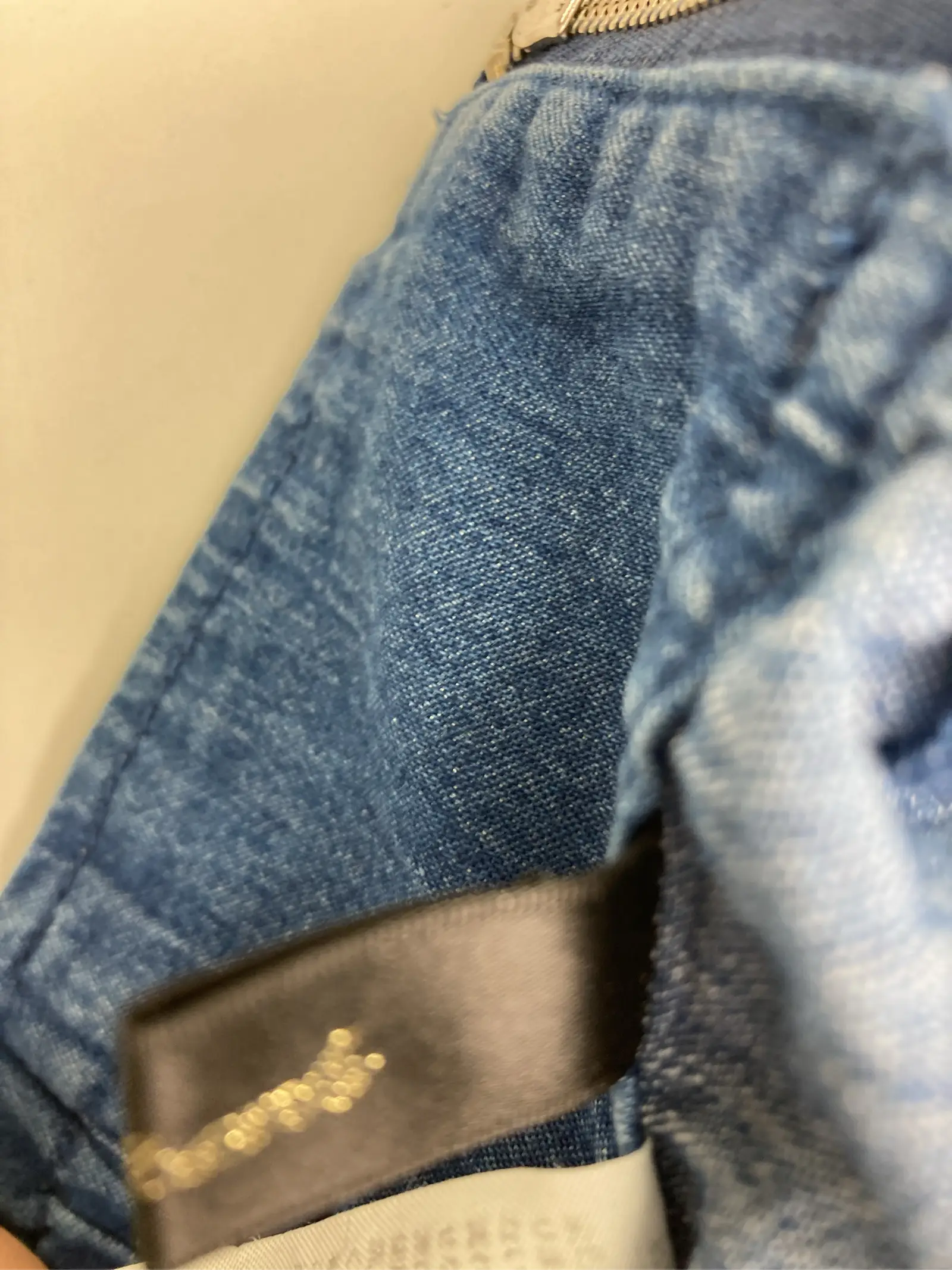 https://r2-worker.digdig.jp/product/ef3b49a9-6b26-4d12-a6f1-02fbfd75f81a/bada64a7-027c-4dac-bf3f-3d20ea757beb