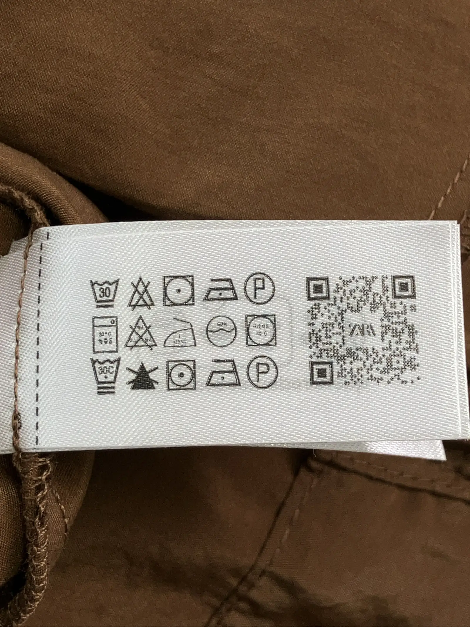 https://r2-worker.digdig.jp/product/ef4729ca-752e-4ace-8da2-e3d23c42fdc4/1811d0ea-c781-4729-9f90-f470063e74c1
