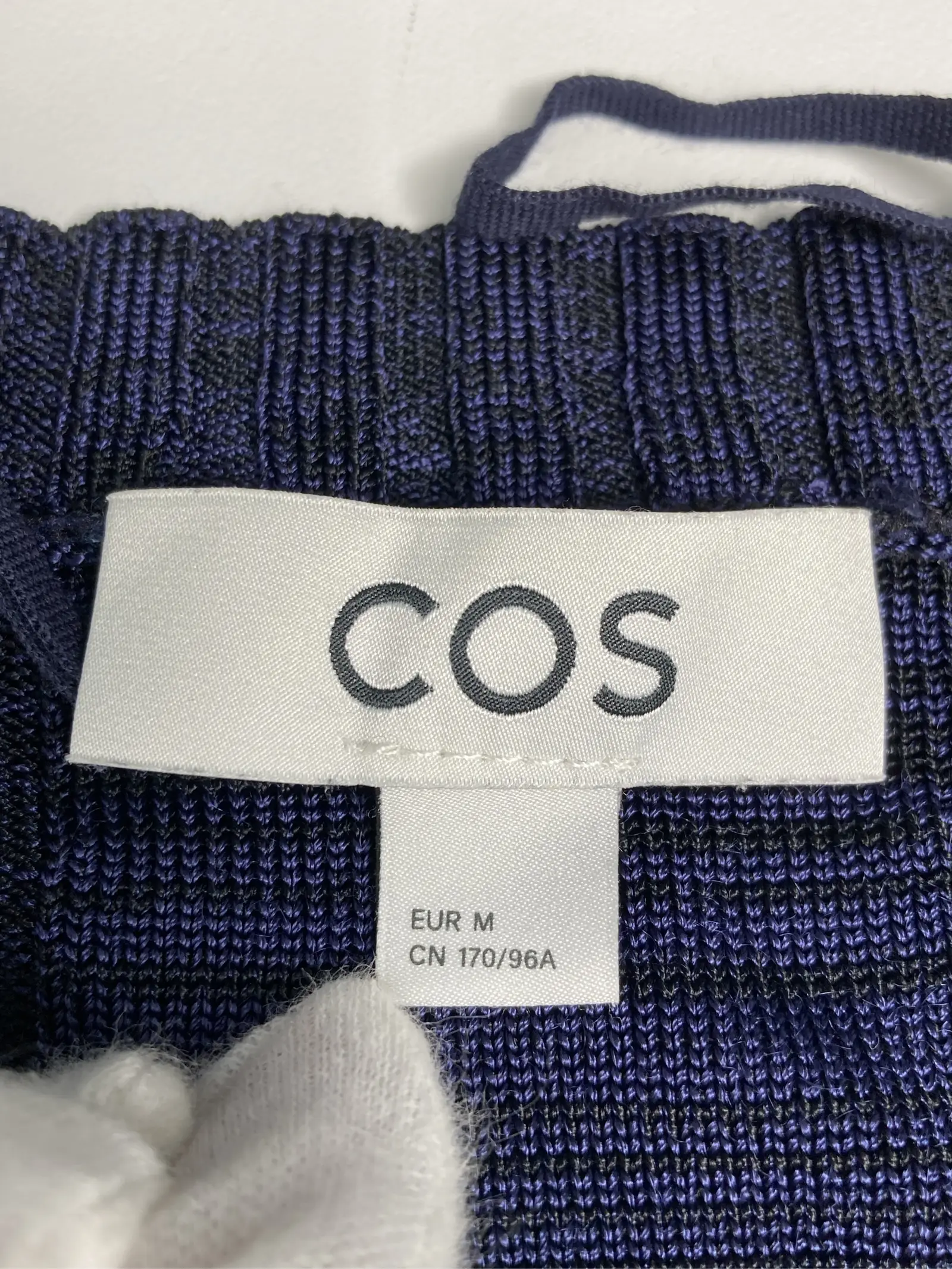 https://r2-worker.digdig.jp/product/ef7151a9-60a9-4394-a710-d8e753c7e96e/9d0231be-c3cc-43aa-a93b-d3a1d19f515e