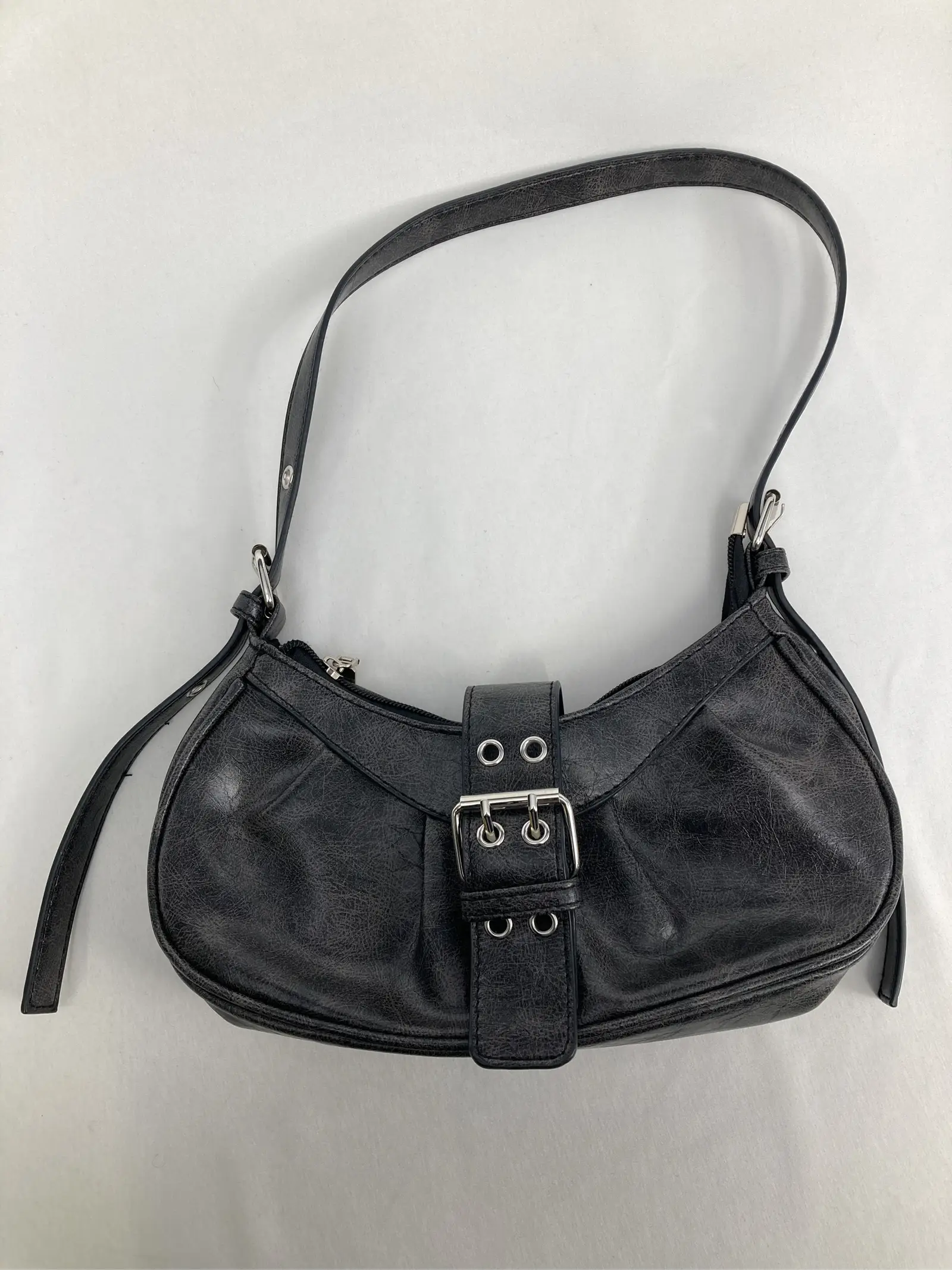 https://r2-worker.digdig.jp/product/ef723eb1-94ce-4d51-ae79-969f86f5783f/3b66d0d4-5fc6-43dd-905c-1c1c61db114d