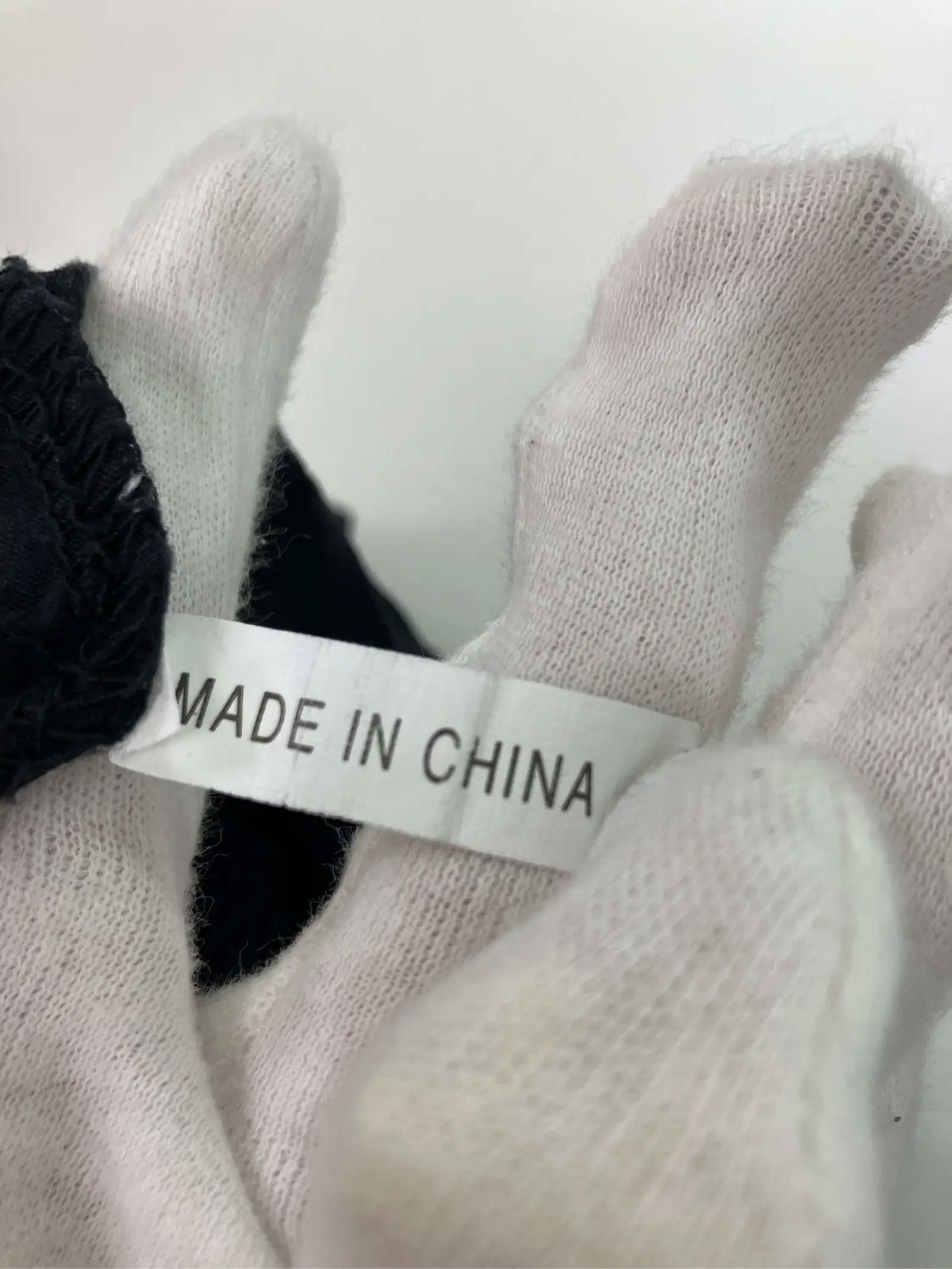 https://r2-worker.digdig.jp/product/ef86564e-47fb-40fb-bfb9-efd0e90eb67b/424b84c4-3f71-4d4d-ae06-bc3275bd292e