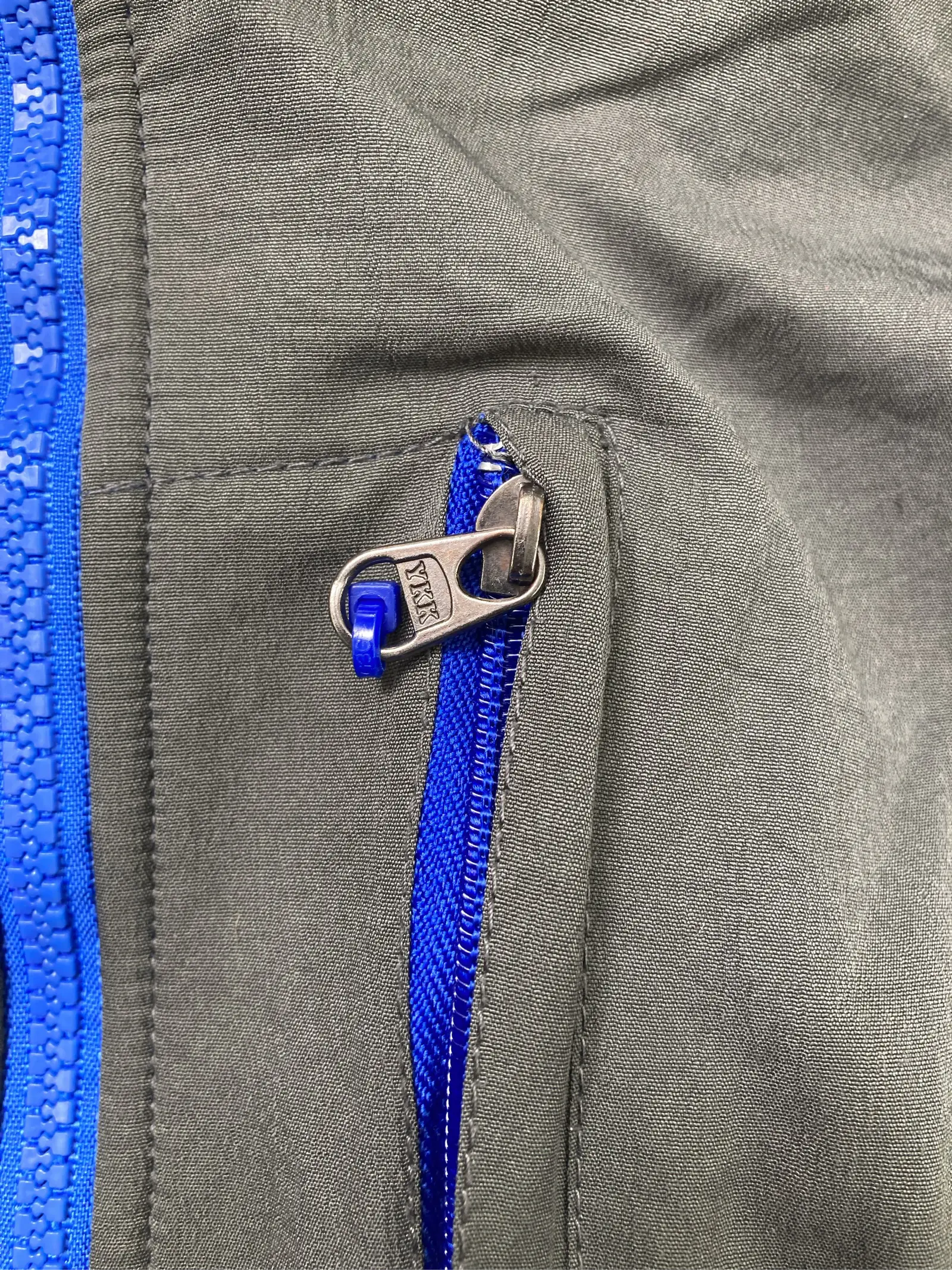 https://r2-worker.digdig.jp/product/ef884777-b49e-4099-ac15-50d6bf3957e3/a7a526ad-fafa-483b-97a0-43227d331482