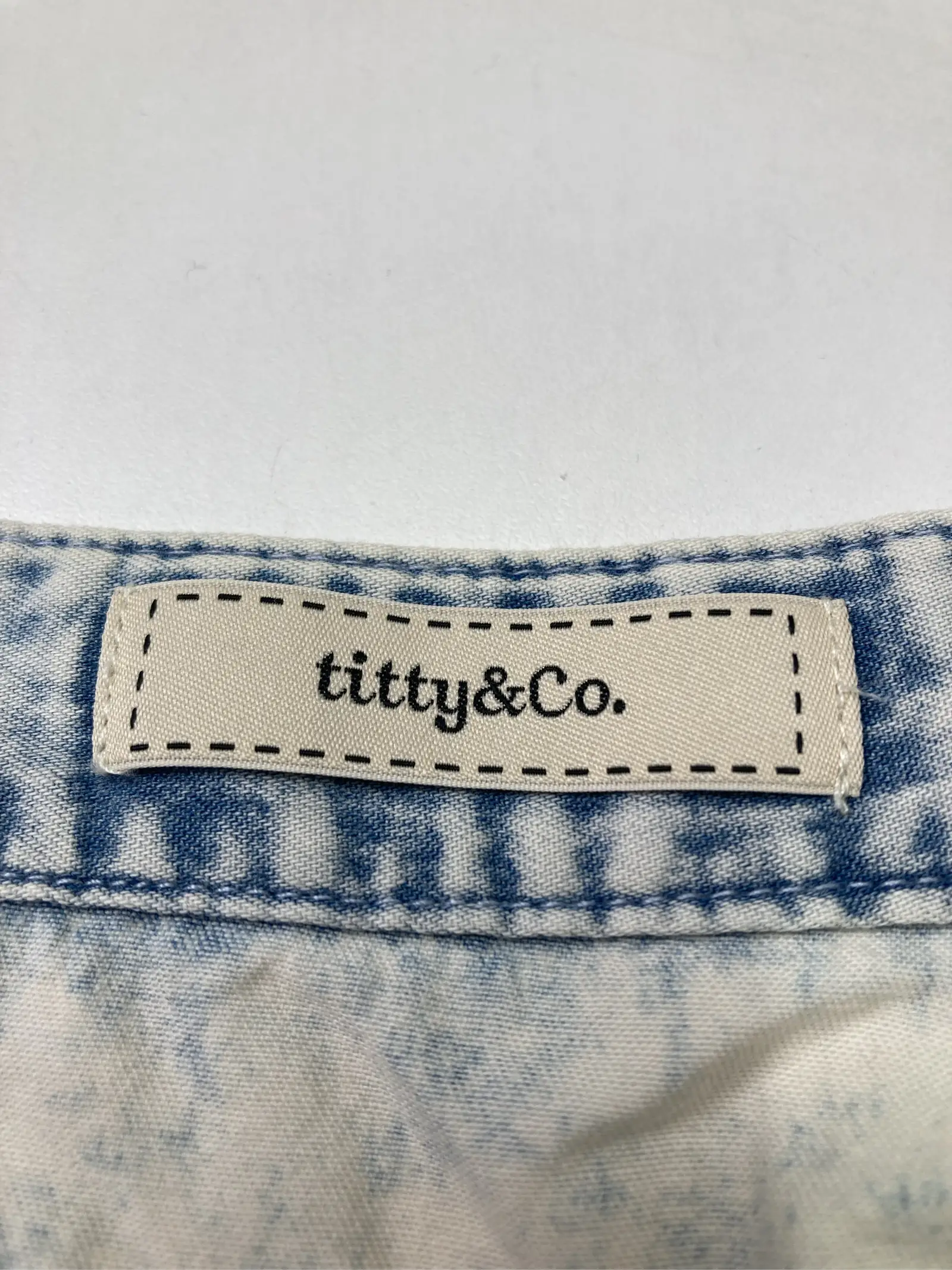 https://r2-worker.digdig.jp/product/ef8ee5fc-fe0c-4ea3-9893-6607ed51c838/6cd19b3e-1289-461e-b789-acfa76bc1037