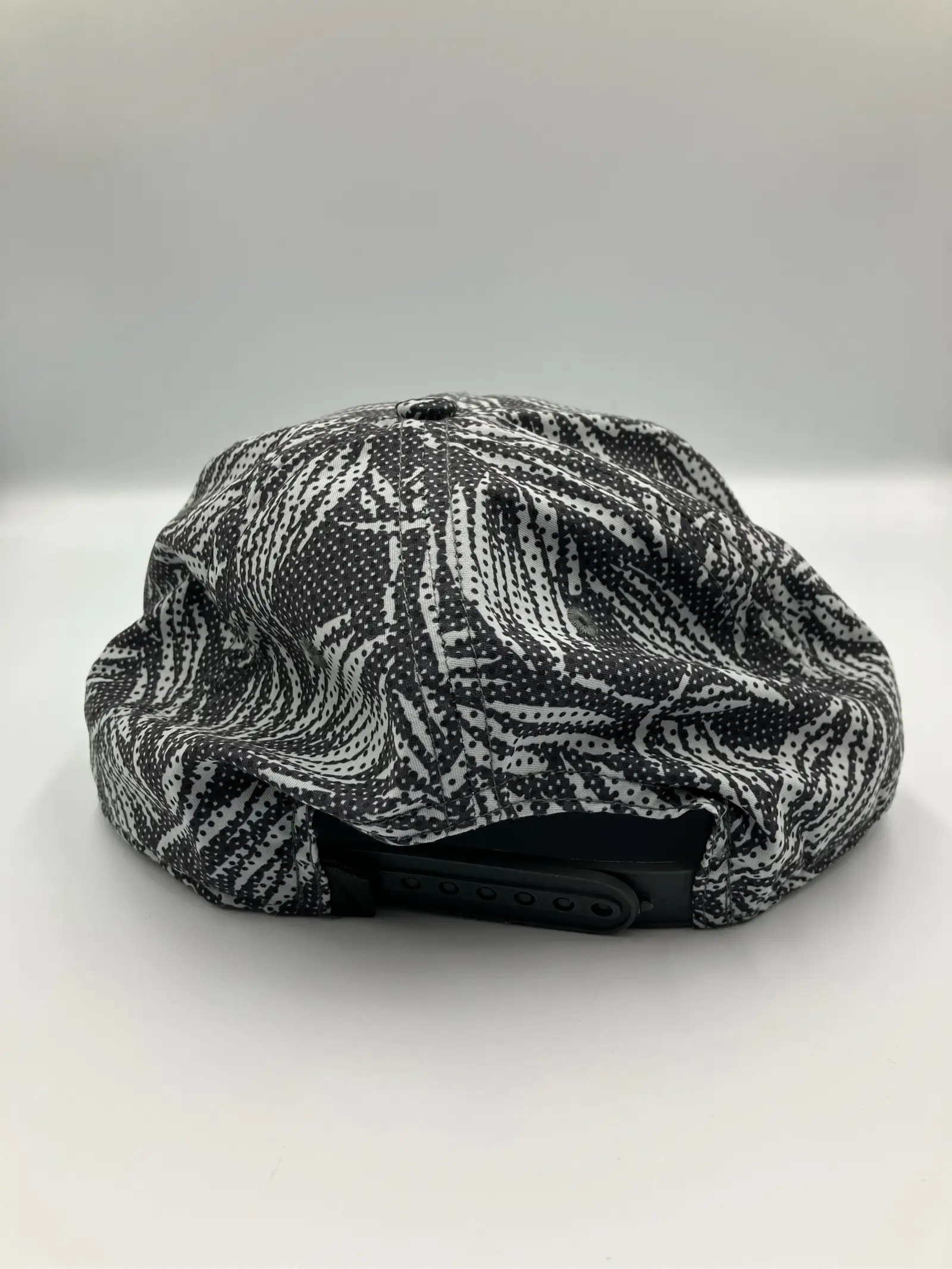 https://r2-worker.digdig.jp/product/efb08748-8fd6-427d-90a4-991be7befbd2/cb51b744-6bbe-47f1-ae7c-236dbf3f665e