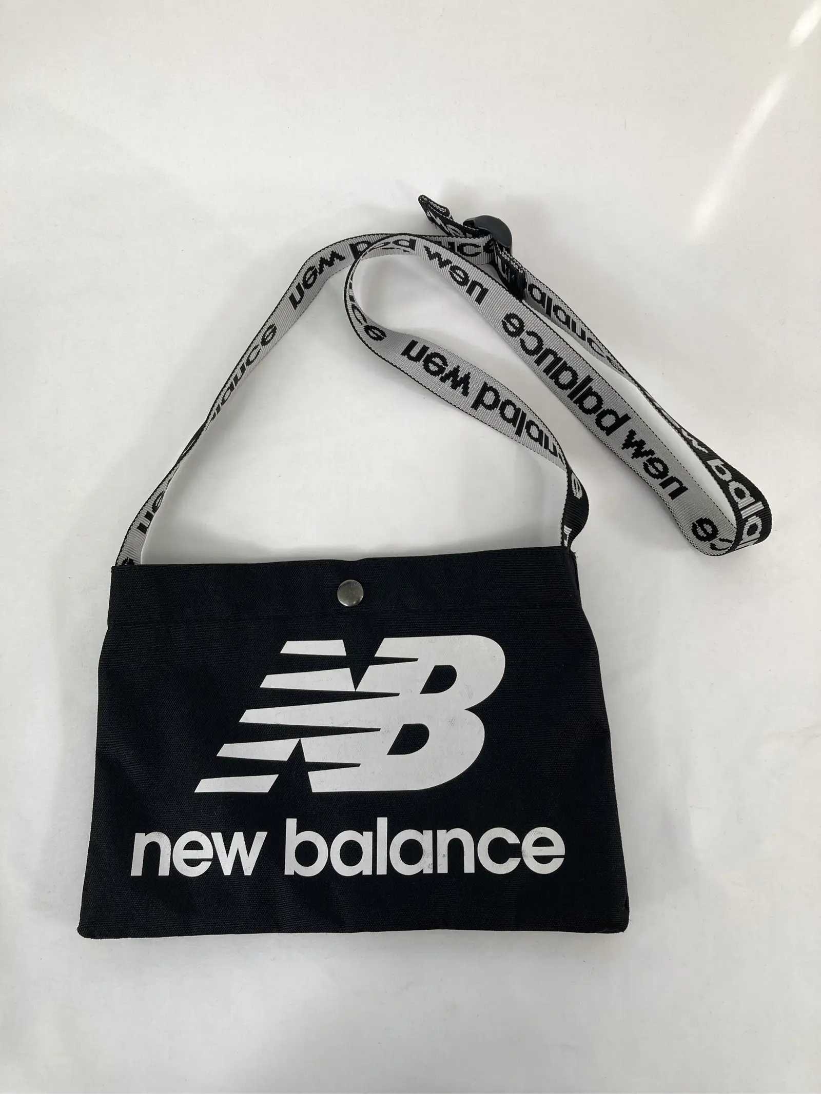 https://r2-worker.digdig.jp/product/efbd7fee-bc0a-49ab-b46b-fcec3883d9a9/77dd42c9-6b92-49ea-a19e-3a40c91788fb