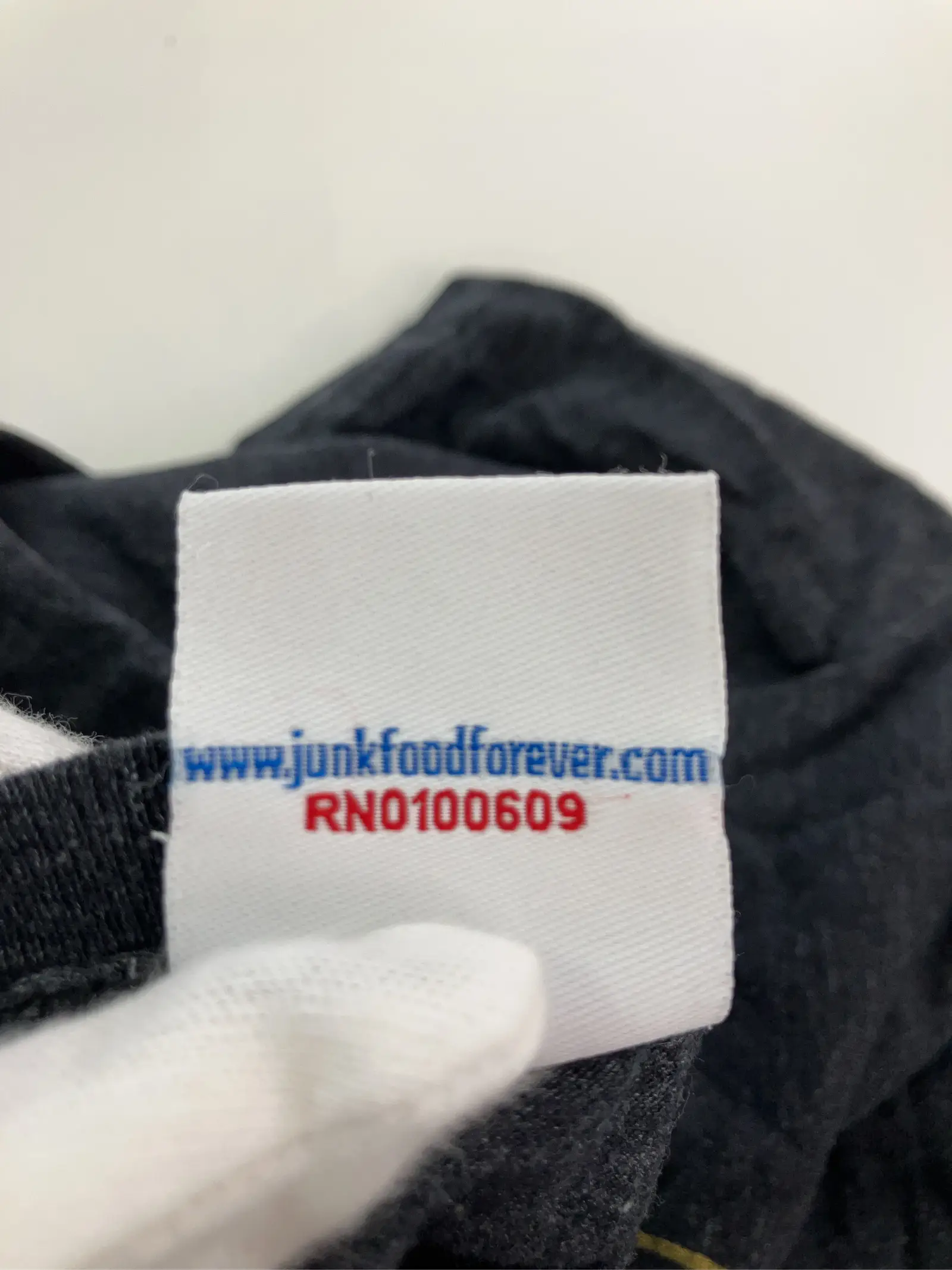 https://r2-worker.digdig.jp/product/efbfde5c-195e-4eb9-9604-7df8c46537e7/274df60f-1d54-4660-ad45-f06551fdf4e0
