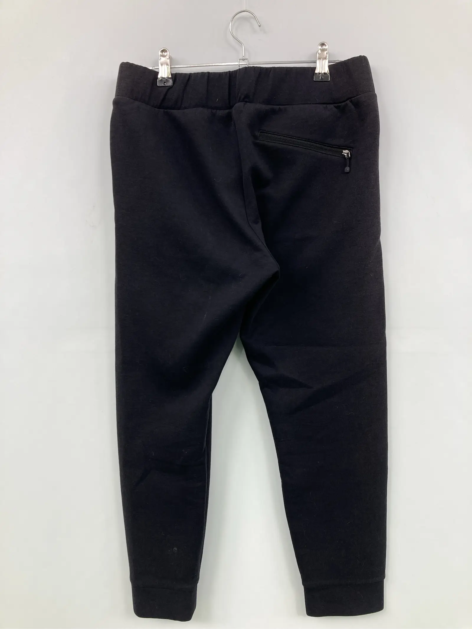 https://r2-worker.digdig.jp/product/efcfb301-6d32-4360-a591-98123d440aa2/d34e9d4b-f803-4967-9350-4258ece28fd8