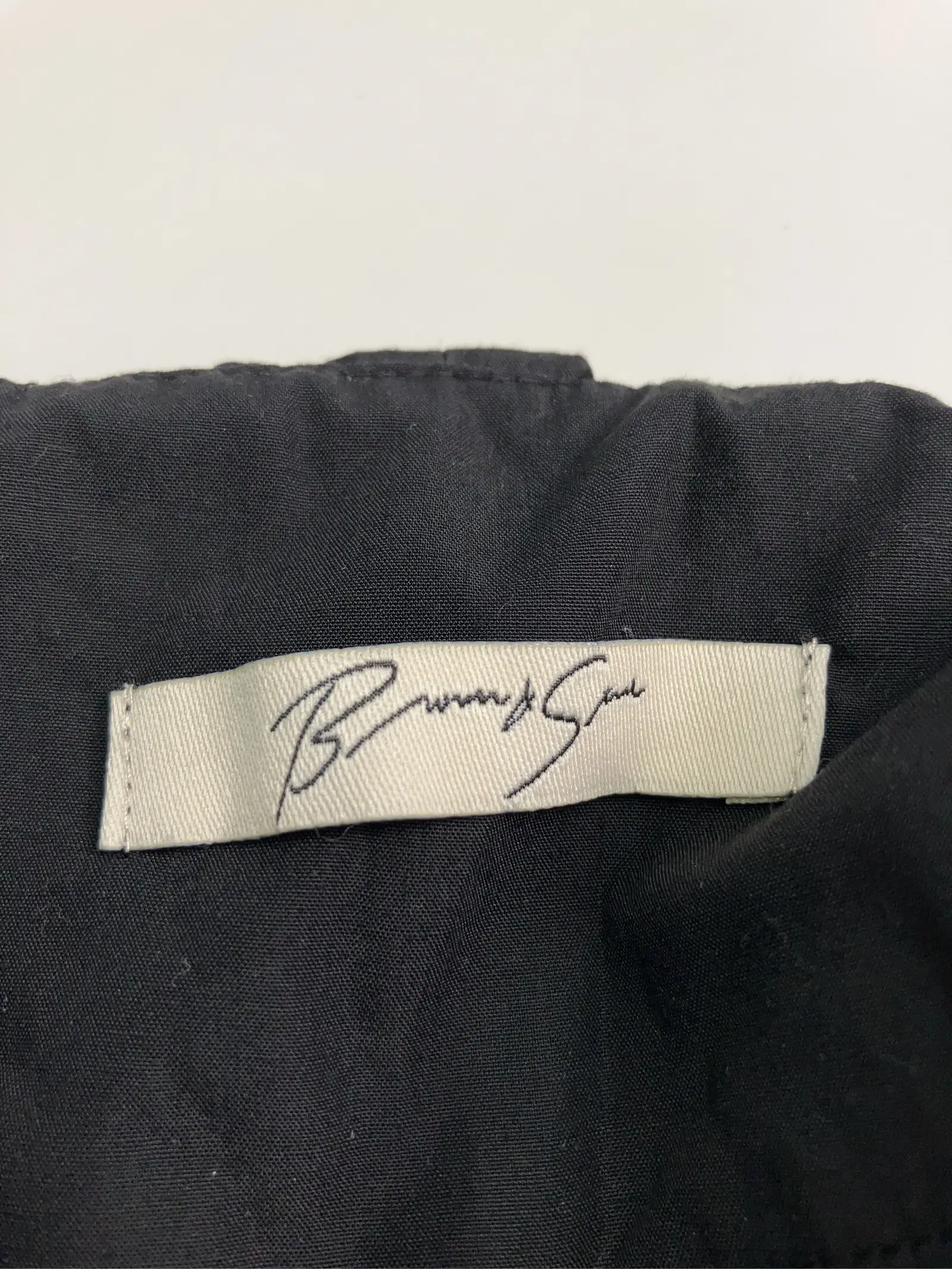 https://r2-worker.digdig.jp/product/f01de9a7-f489-446e-8bea-0ece17d8d6a7/8b1f0c14-9e84-4515-a762-b8b57bad5d3e