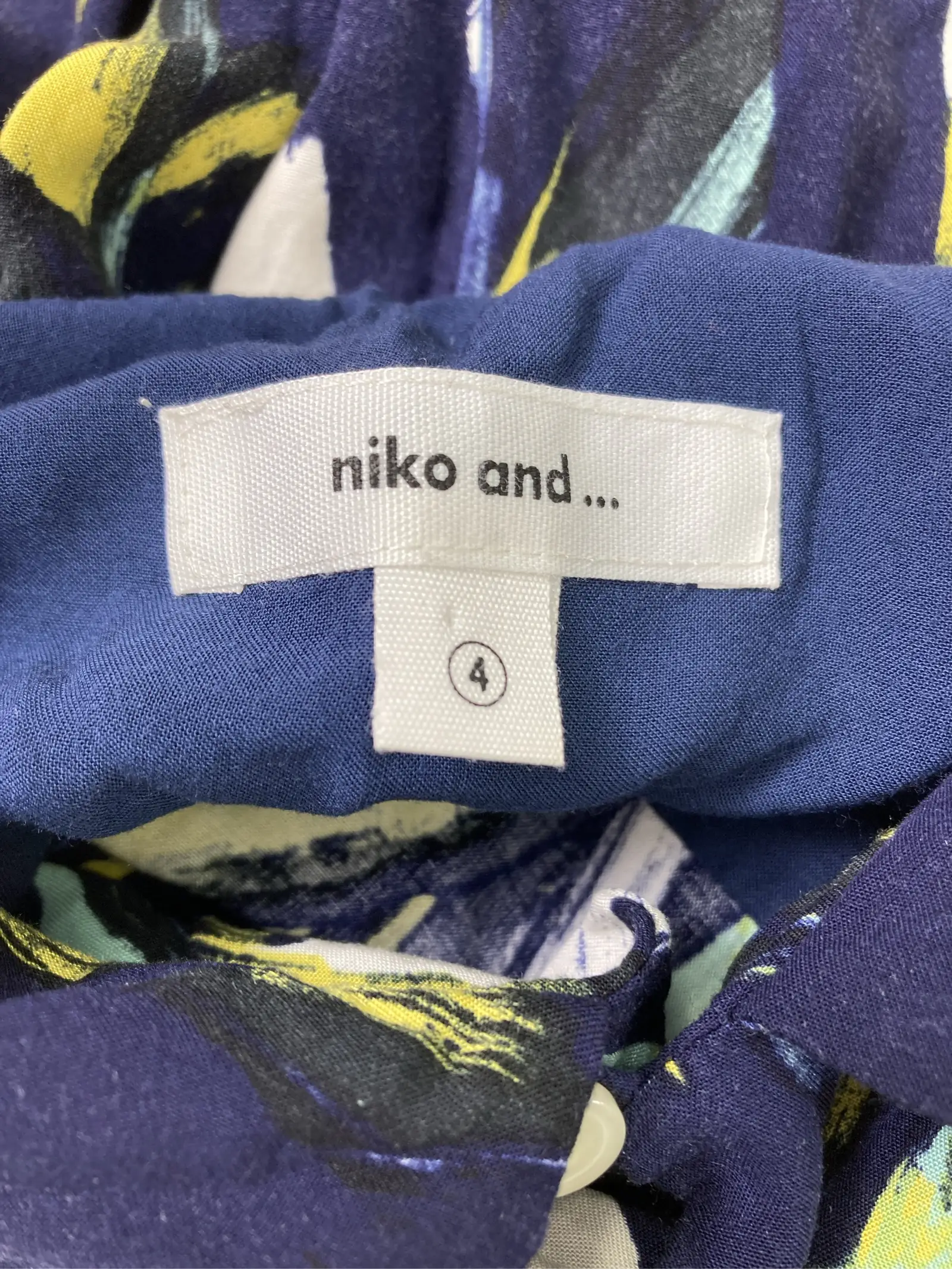 https://r2-worker.digdig.jp/product/f042bc88-709b-43eb-88a3-197a6252cf85/580b6d2e-fc78-4b33-a9ce-0639a295fcac