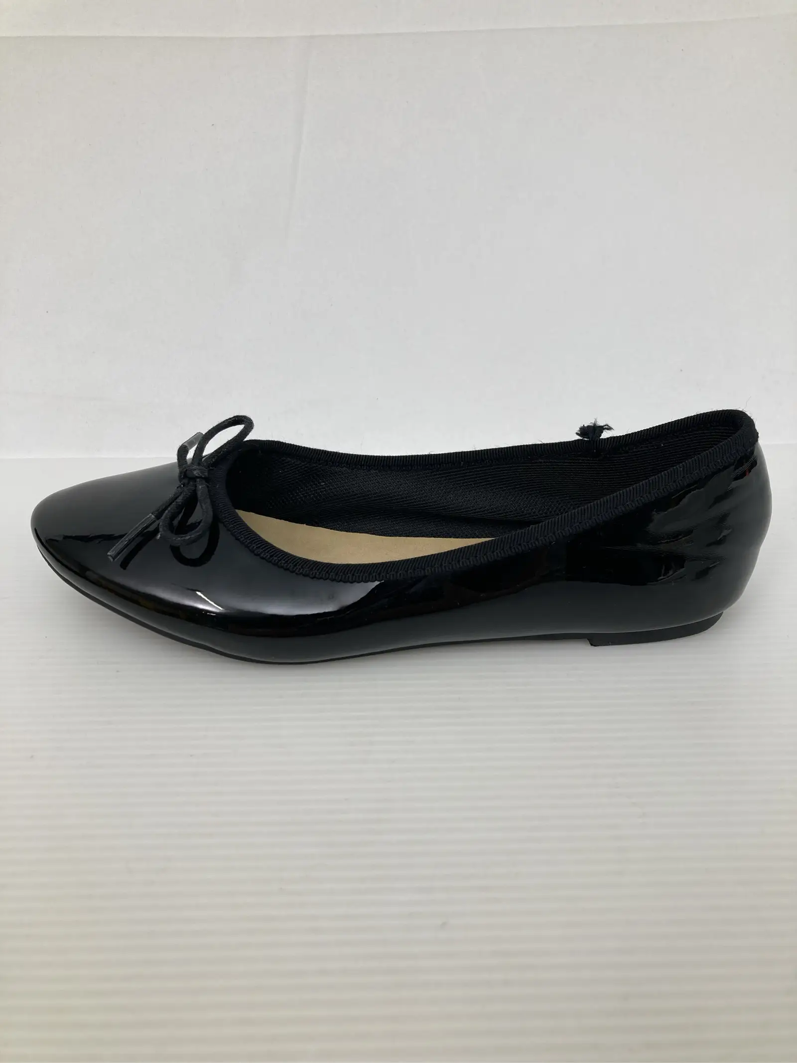 https://r2-worker.digdig.jp/product/f058d8f6-0148-4faa-bdbe-8fa507125777/0e66f3ee-9011-4aac-bbf2-c597ff695f6d