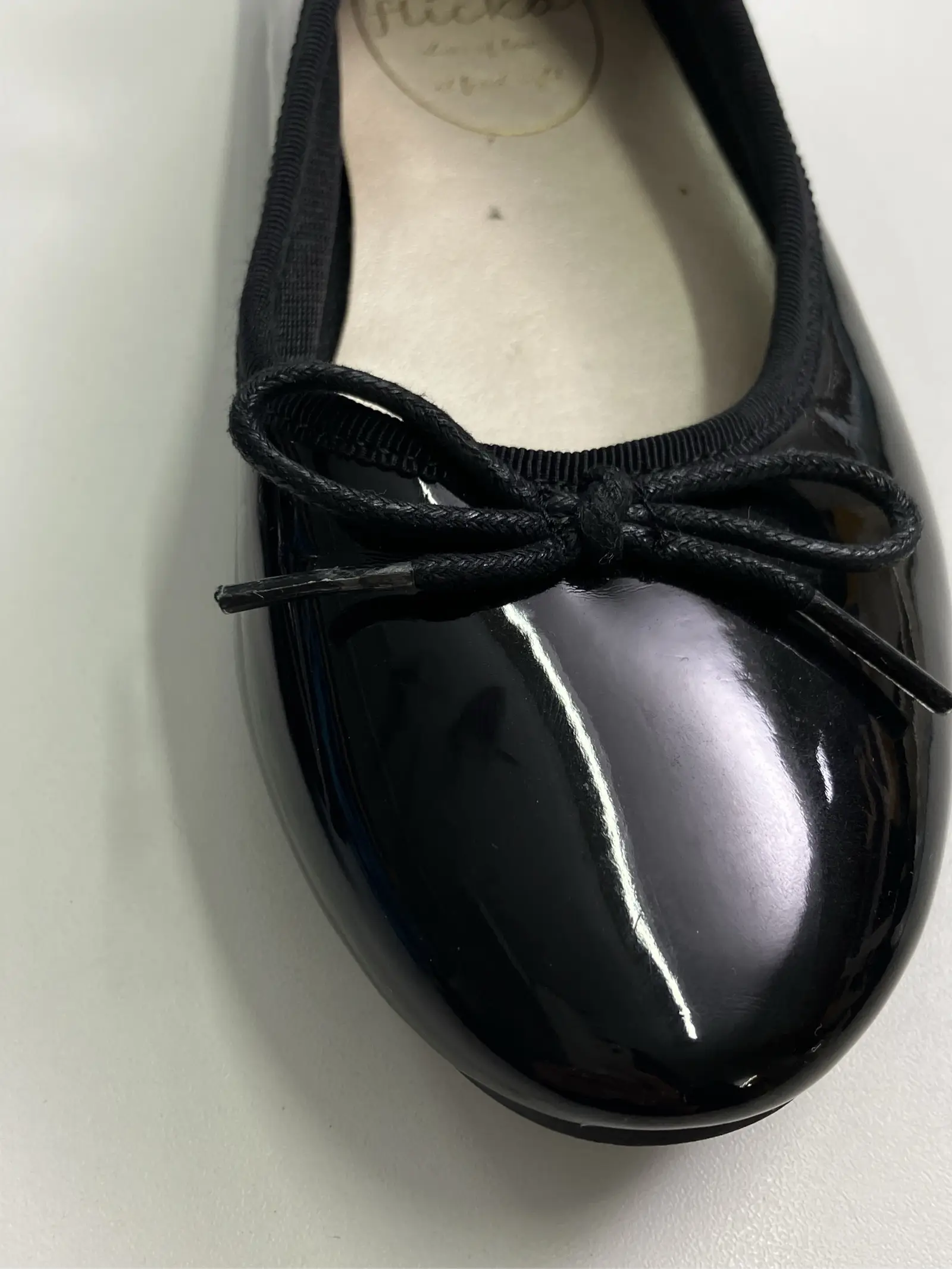 https://r2-worker.digdig.jp/product/f058d8f6-0148-4faa-bdbe-8fa507125777/ef35de52-bdd6-43e1-ba9d-4e60fc4d295f