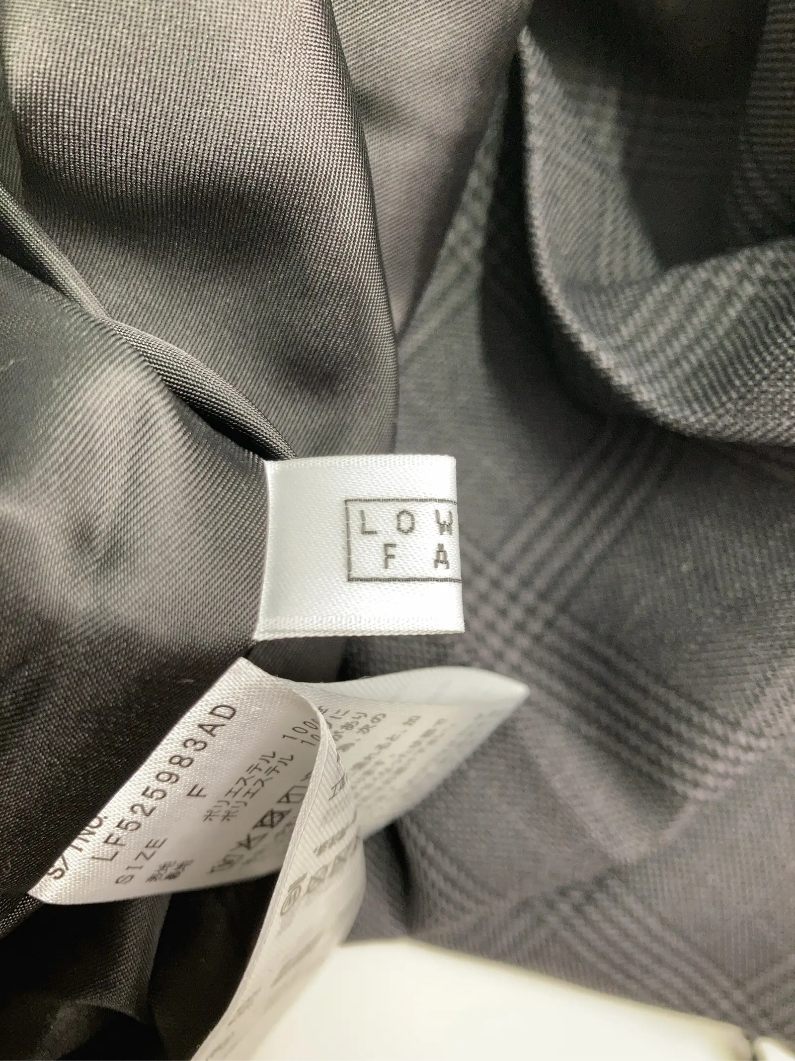 https://r2-worker.digdig.jp/product/f07b9b9f-d66d-45c7-915a-ce77d9e57921/cce7b487-4693-4794-80fb-2a6d8978f426