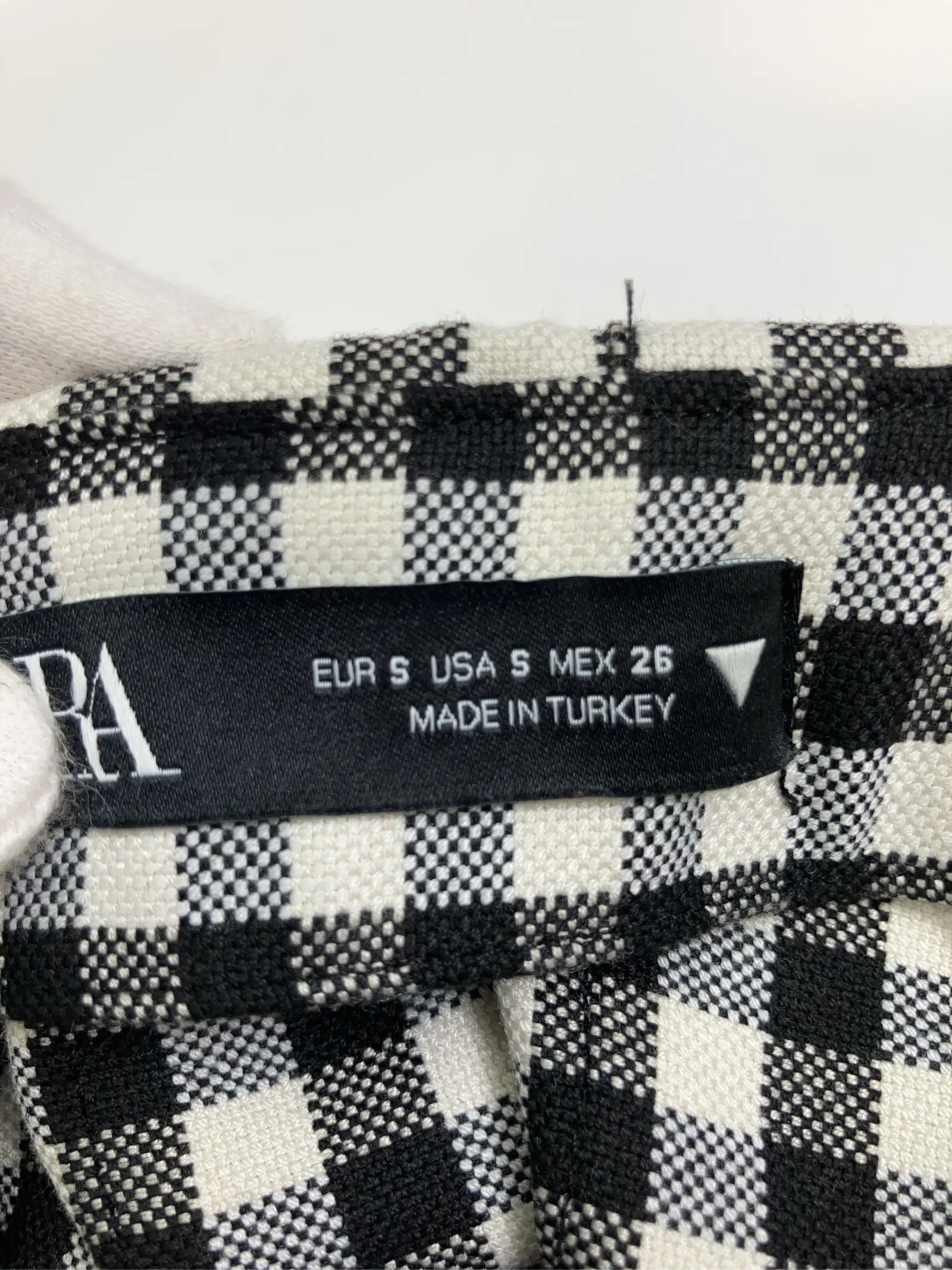 https://r2-worker.digdig.jp/product/f08af25d-1223-4ba6-b111-090ea53d7f64/b9aee8fe-5287-4755-b004-de30f00739dc