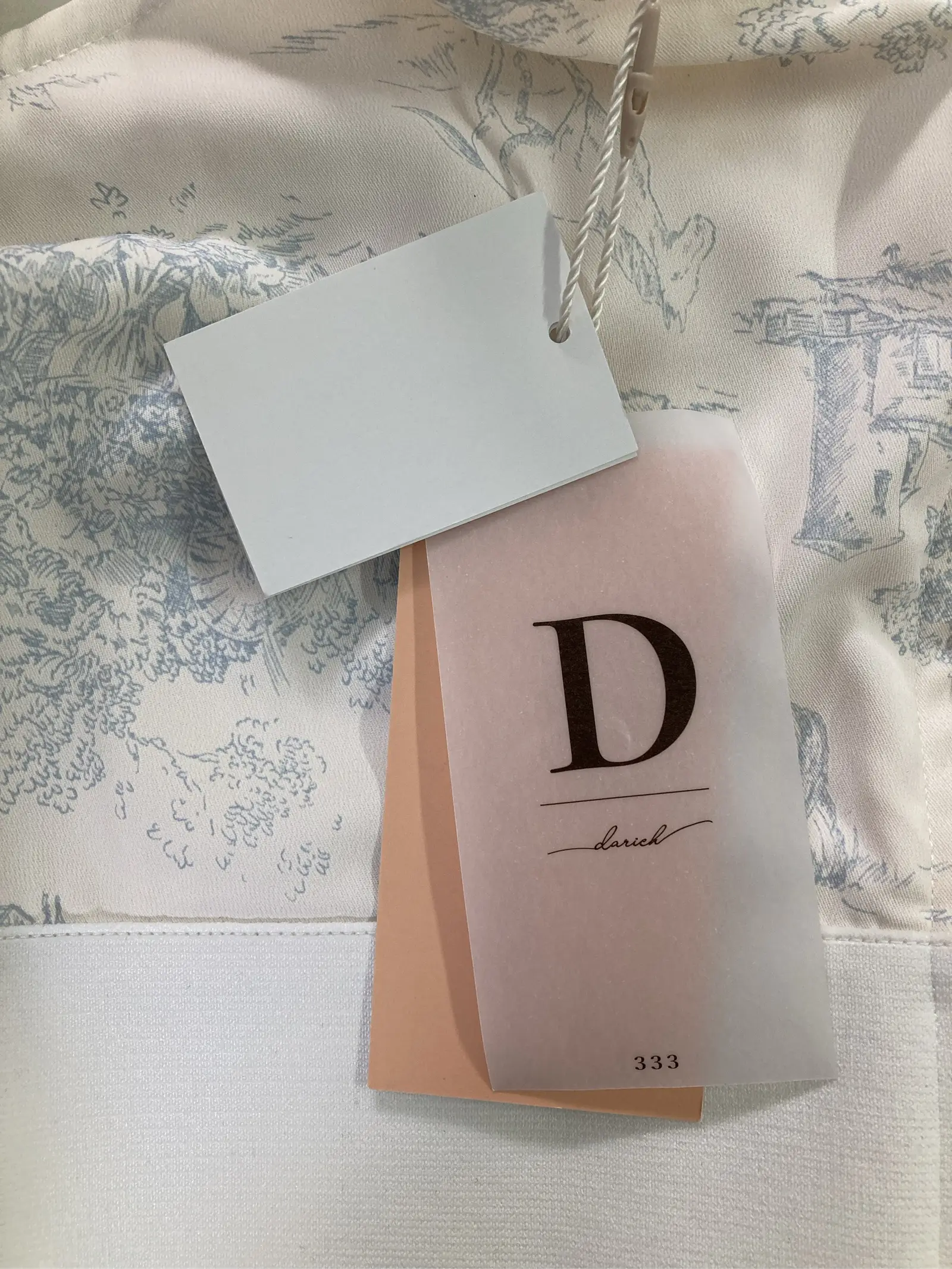 https://r2-worker.digdig.jp/product/f0d3575c-20c3-40fe-82ba-4dc94c0d8c2c/8fbd6b77-6a95-4d1d-83c5-f7525d064dc6