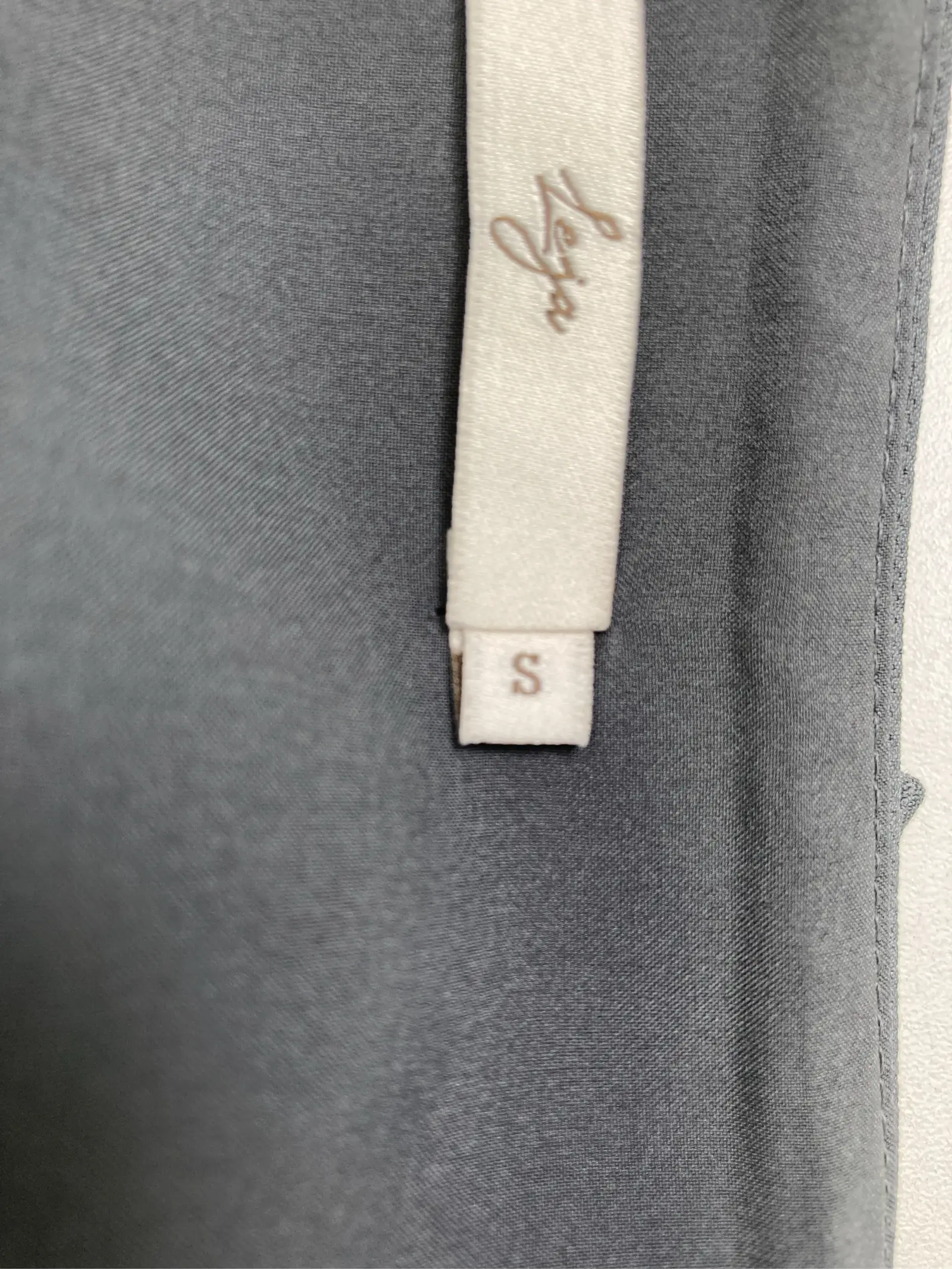 https://r2-worker.digdig.jp/product/f1161175-36fc-4b9f-b01c-1f1a1a2cabd2/413cd34b-b55b-462a-a57f-250656075fd2
