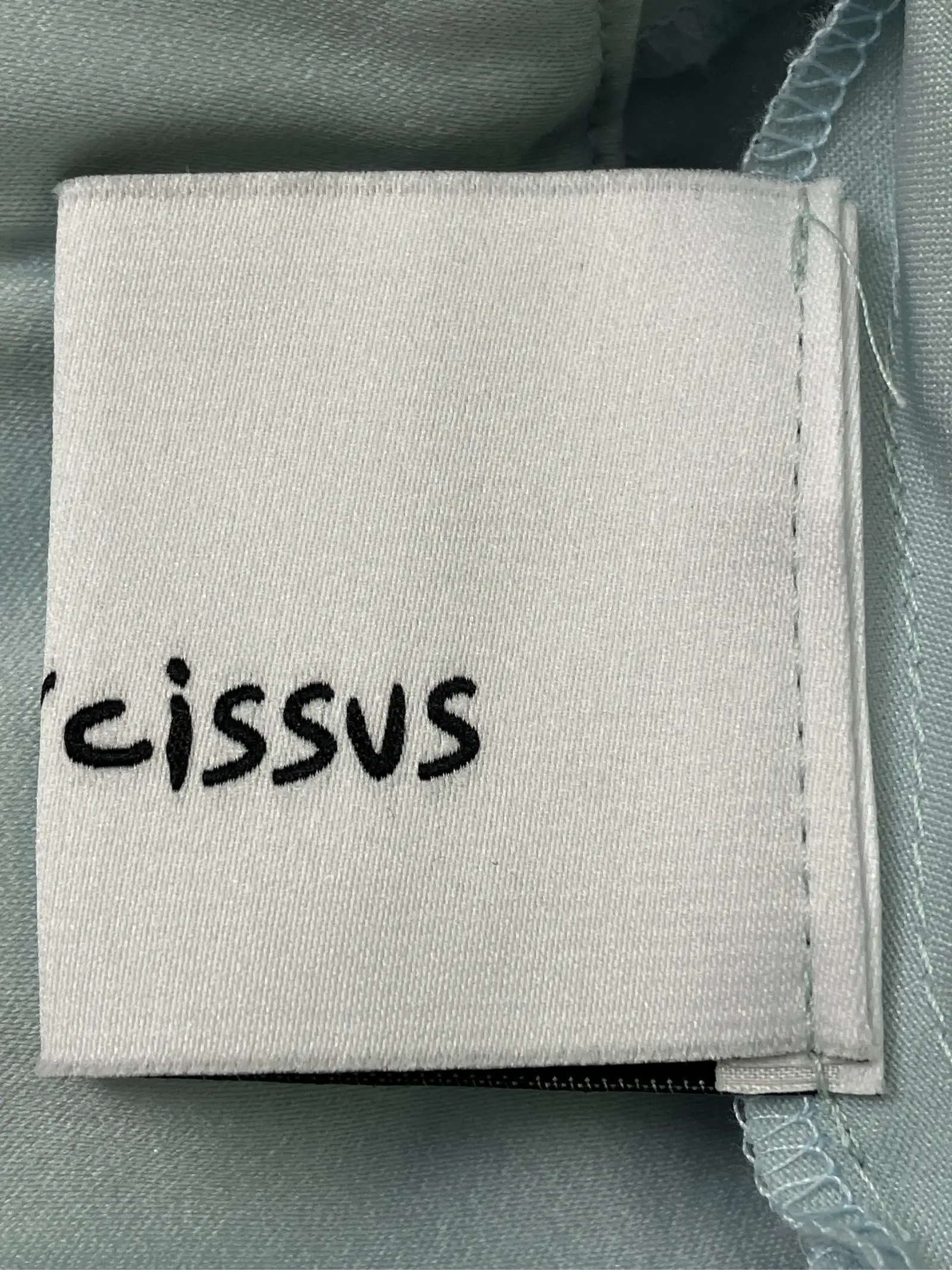 https://r2-worker.digdig.jp/product/f168e040-a569-4852-8109-fe8253ac3e2a/9fccf685-c472-4dd3-9eb1-e1f69a0b6a1f