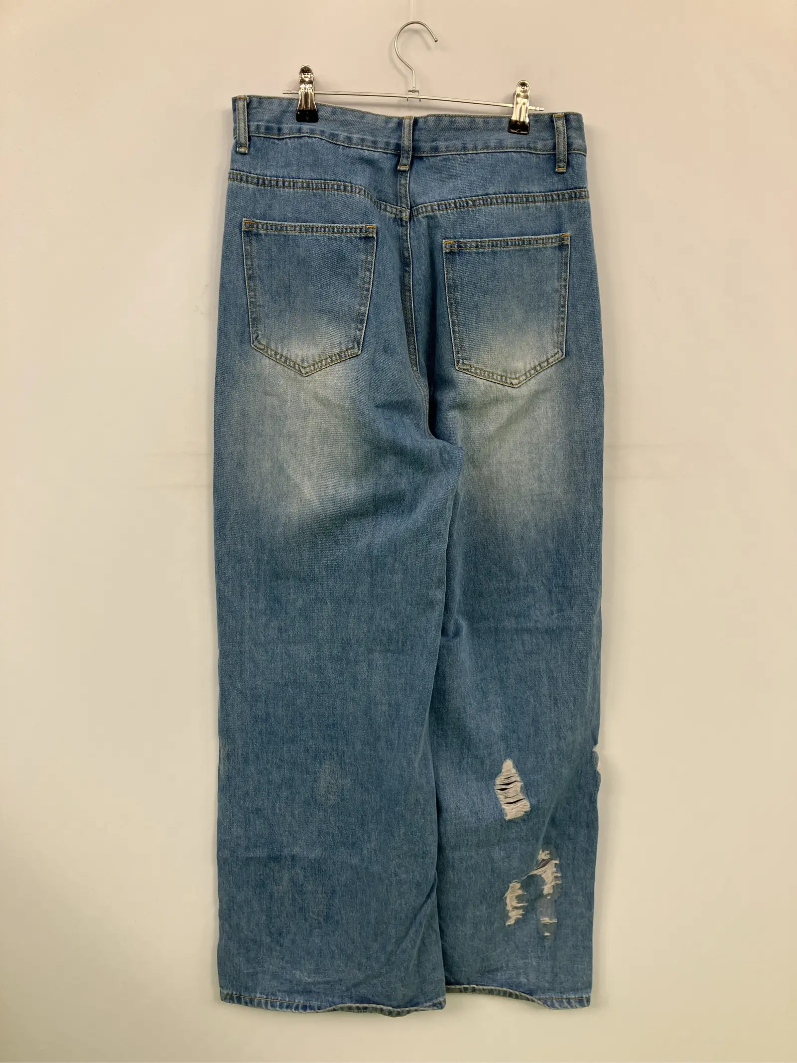 https://r2-worker.digdig.jp/product/f19854b1-8e6d-4f99-886c-8963f3be4f78/4e4c303e-d69d-4890-9301-d306c32c5a6e