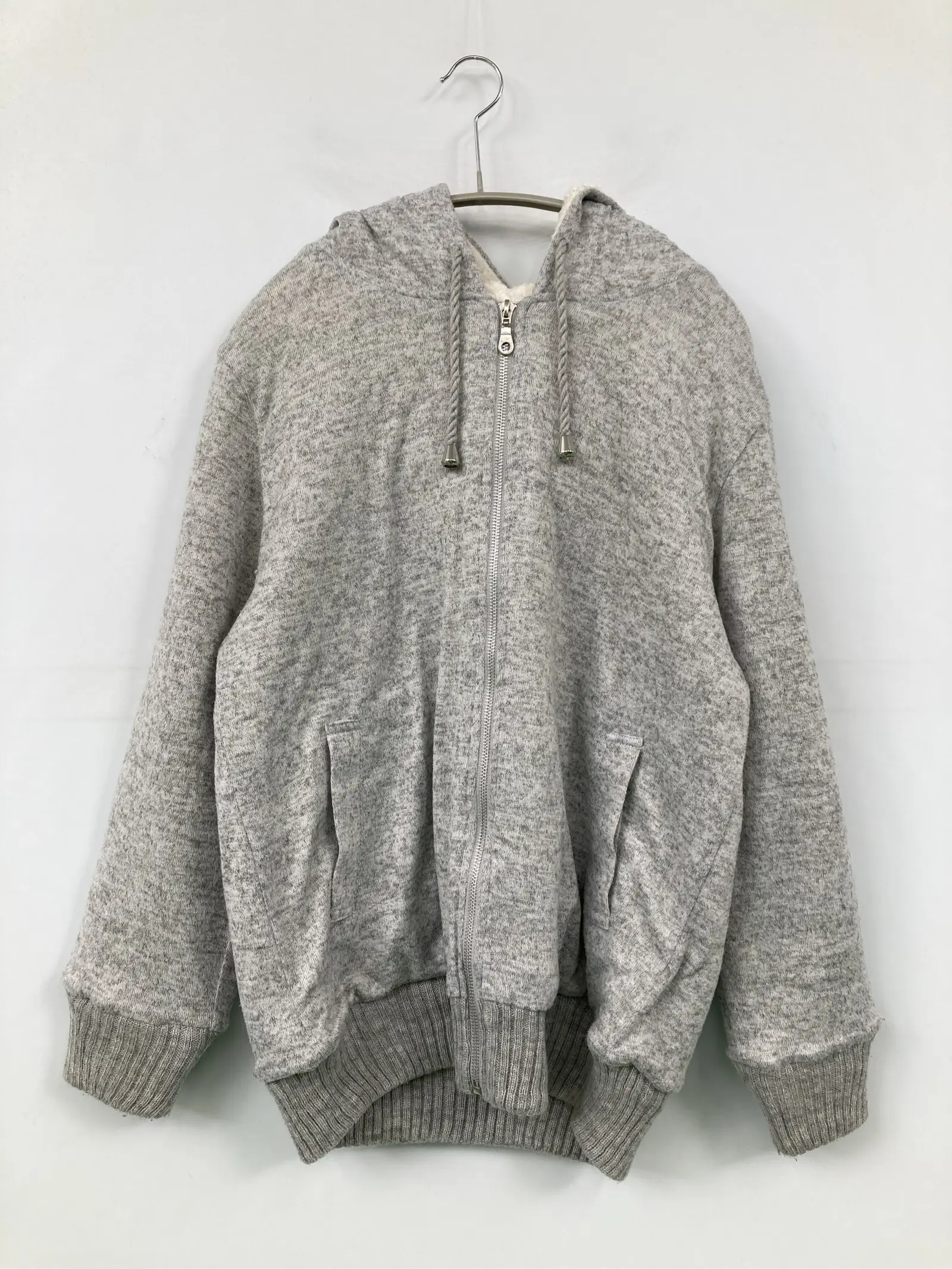 https://r2-worker.digdig.jp/product/f1b22549-96bf-49de-b534-eae546d6e5d6/5c8cd0a0-3e8d-488a-b583-7e9b9589bc06