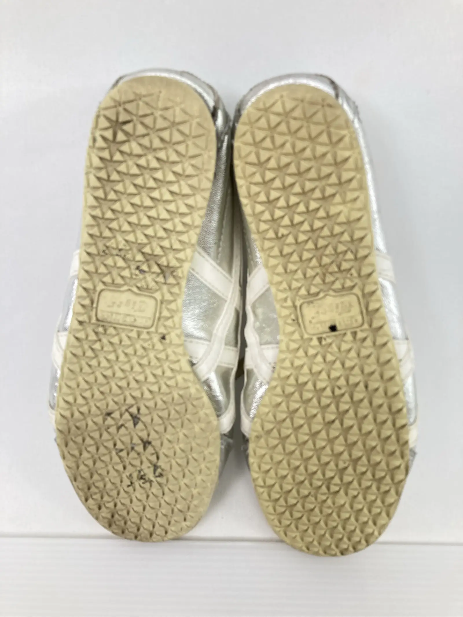 https://r2-worker.digdig.jp/product/f1fcdb63-f8a2-40c1-8875-1901a21bbd0d/1e0d1aa0-5616-49bd-a450-7c0f79bc23a1