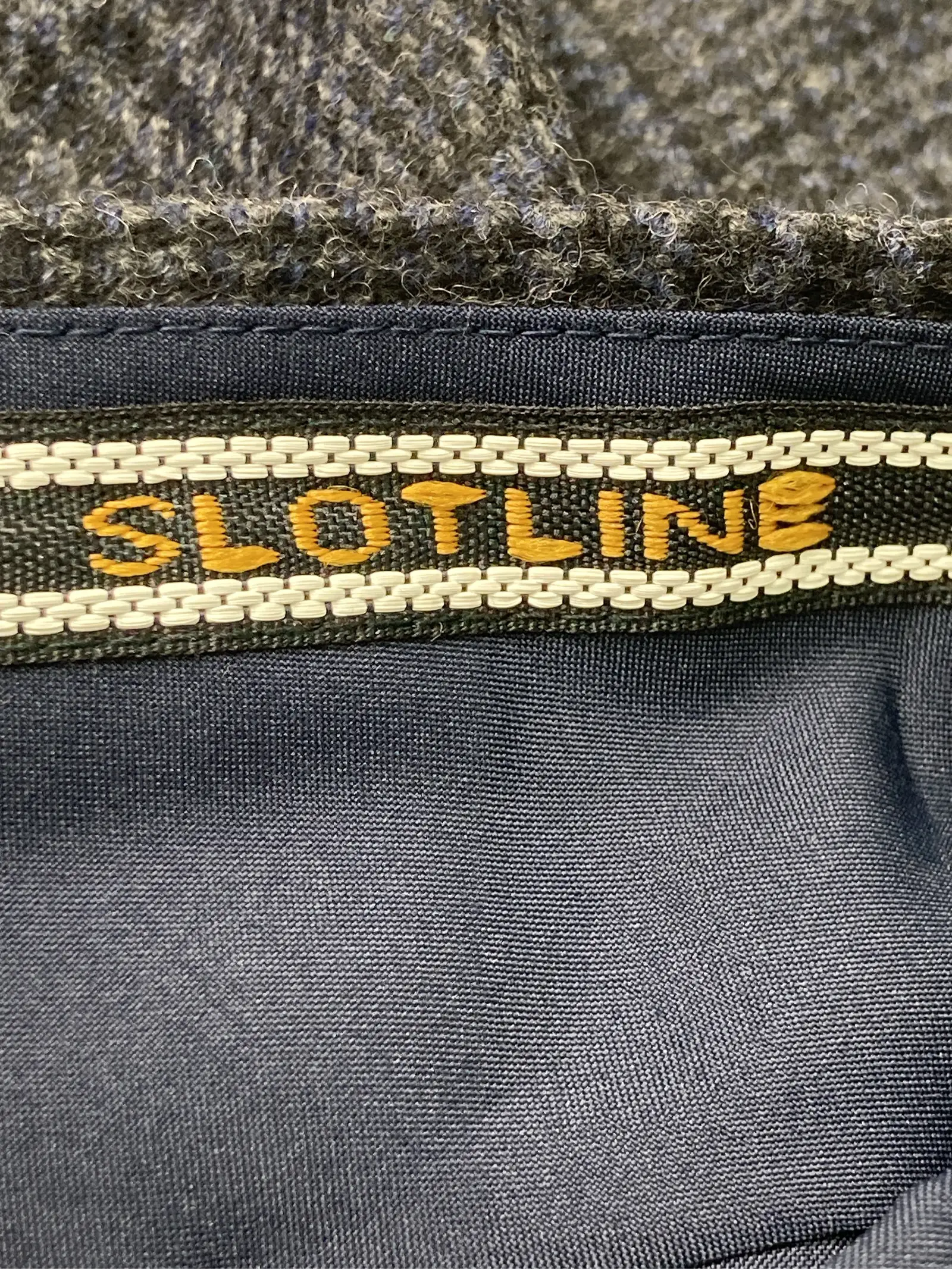 https://r2-worker.digdig.jp/product/f200a8cd-4bf6-4484-9691-70b21df2cb97/6dfba3b6-a2e0-4d95-8053-b874273e0e65