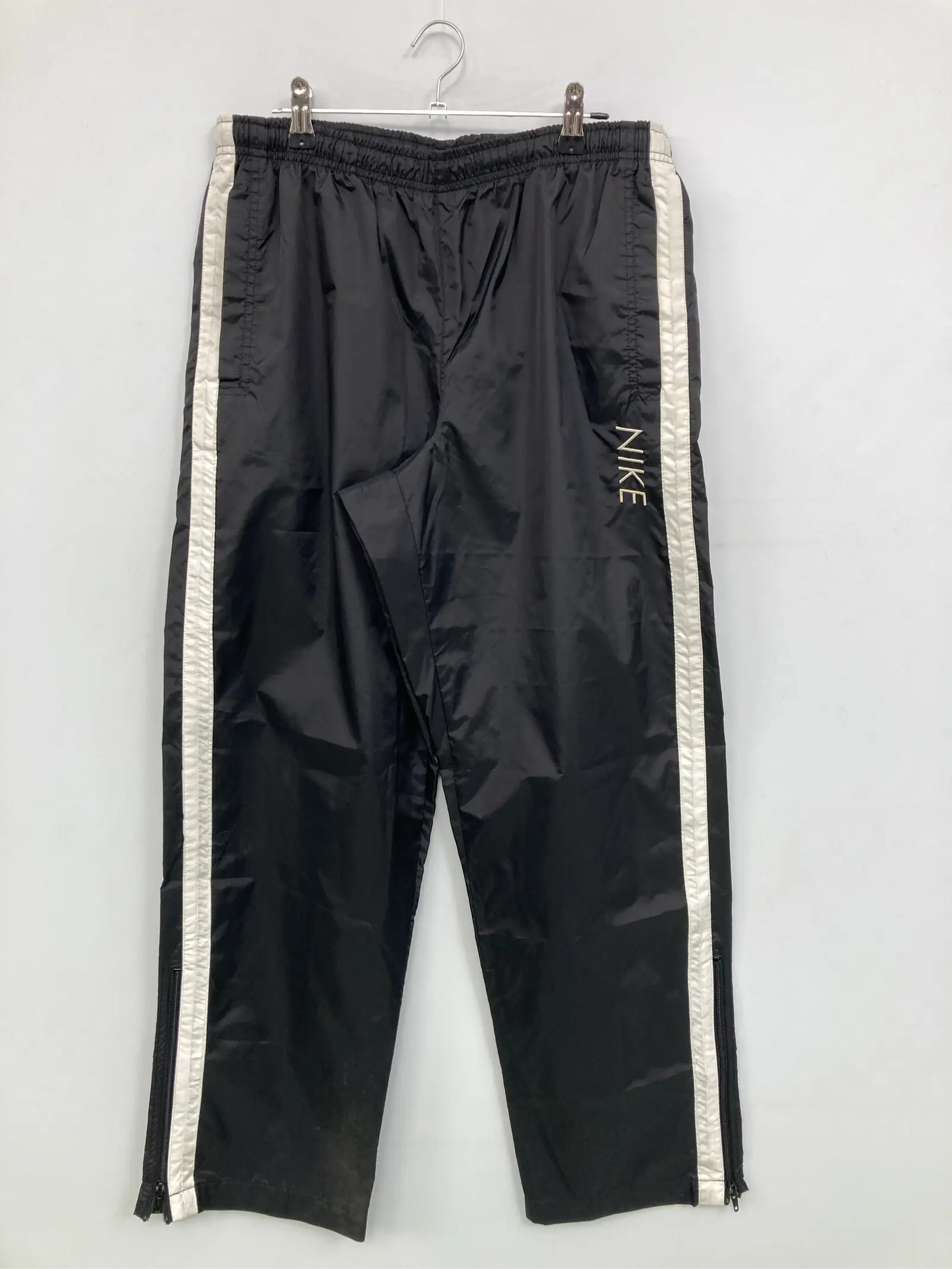 https://r2-worker.digdig.jp/product/f21464ae-a69f-4bed-b9ca-14e091e153dc/0cfc3416-5a04-42f5-b207-4b9bcb7b85fc