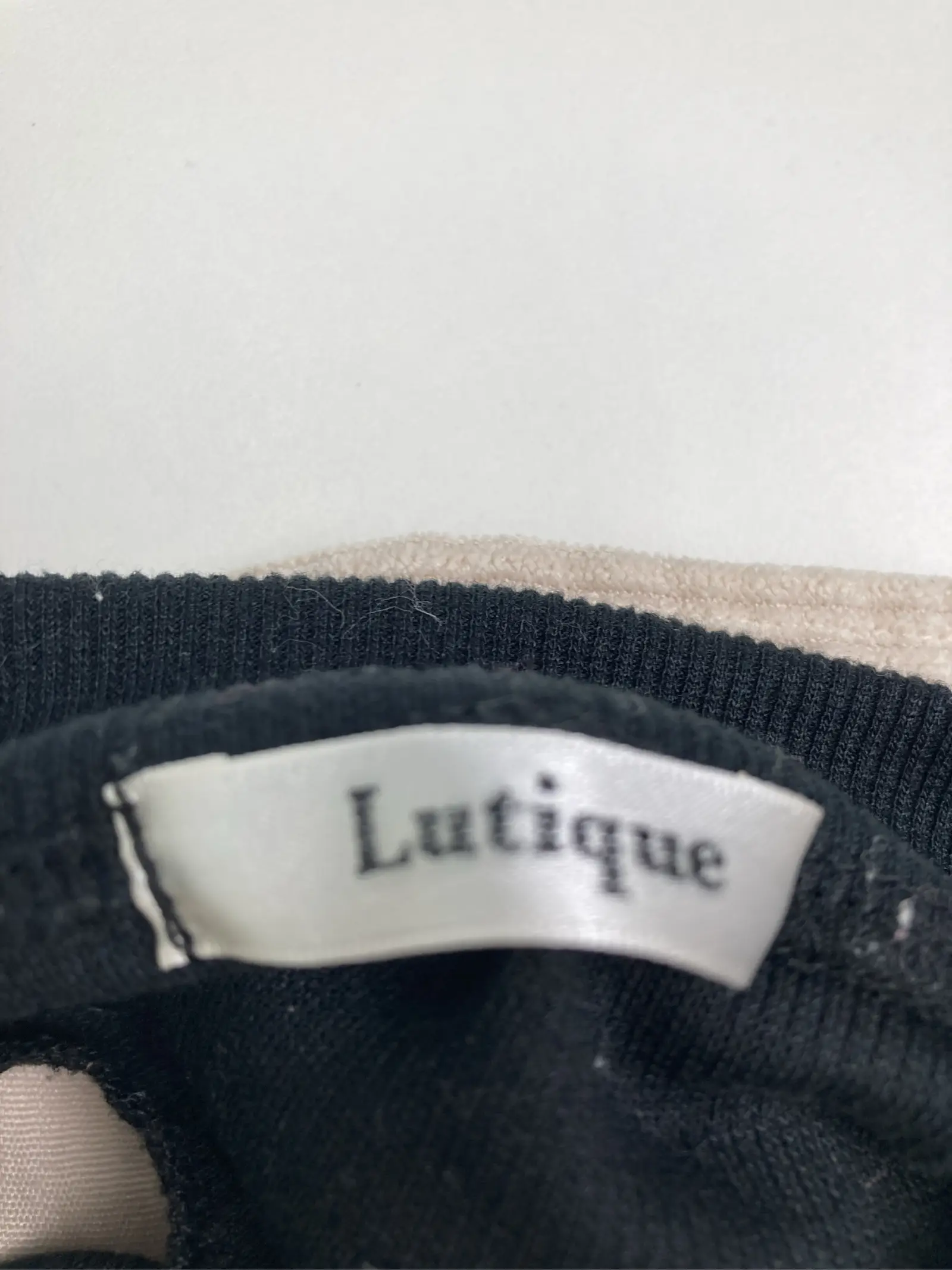 https://r2-worker.digdig.jp/product/f2433093-3345-4aef-aa44-0c33f4123ade/b961d2df-b27b-43f9-8078-2710bea4bdc5