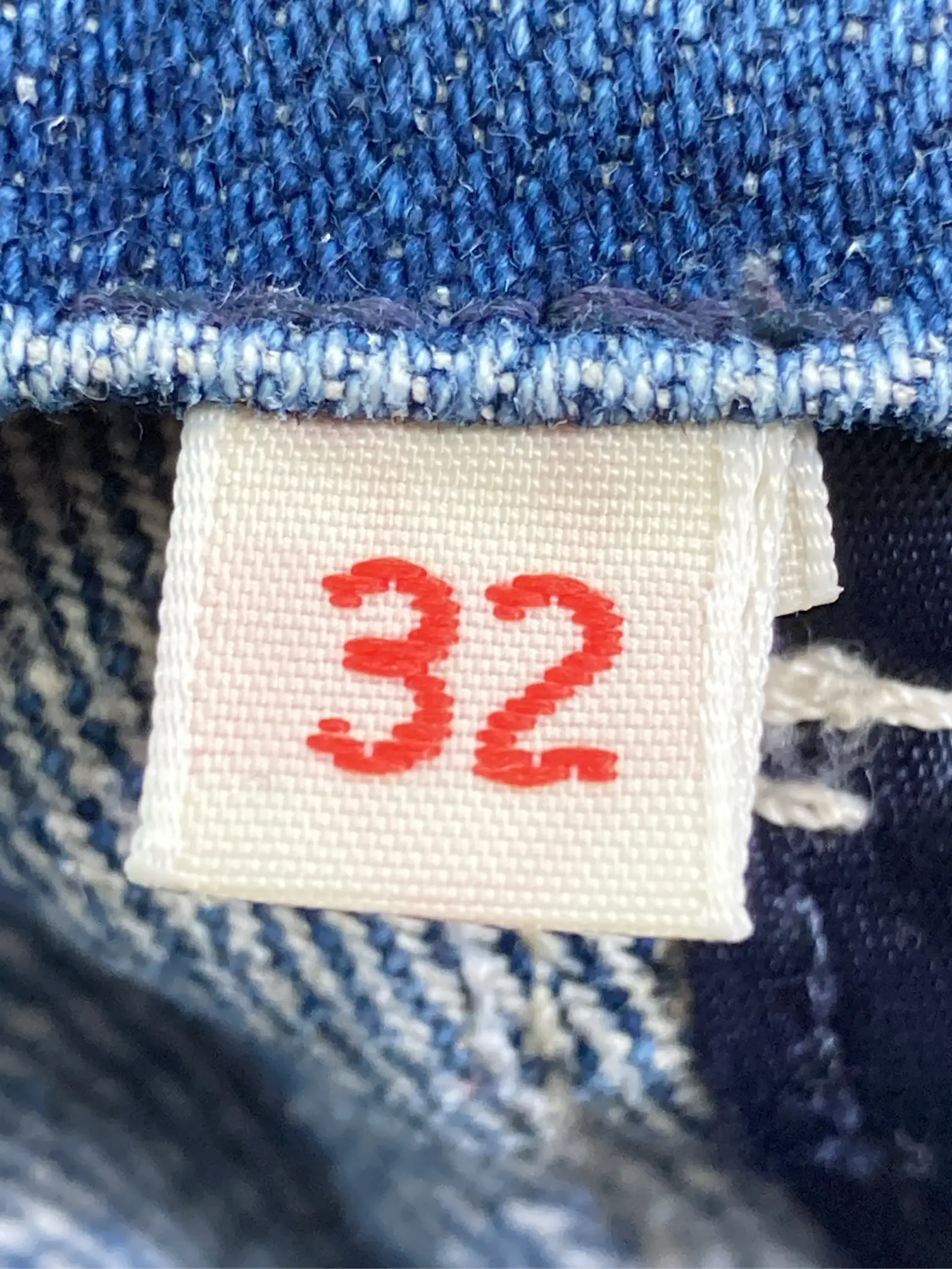 https://r2-worker.digdig.jp/product/f2dd6494-3847-4ea5-82a9-96174f6fe107/0fc8a457-51bf-4423-a814-dfd994a77dd2