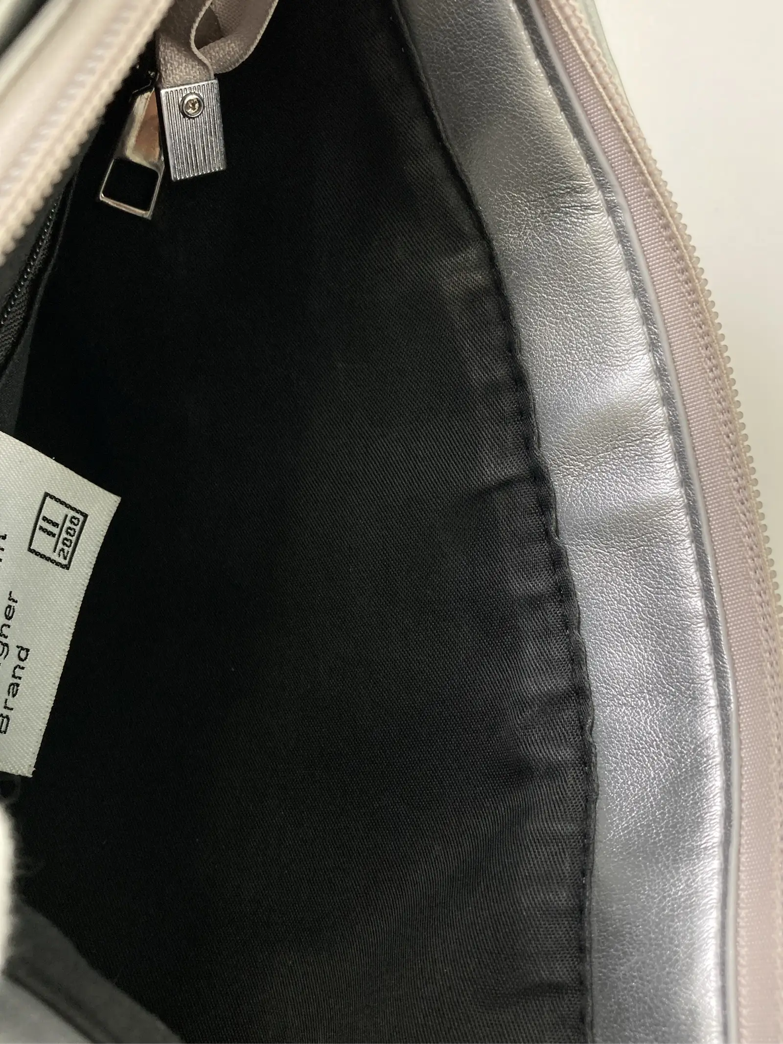 https://r2-worker.digdig.jp/product/f318da6b-2efd-41ff-87af-a7a5207d9bb3/7e6d6f86-ebae-4e5a-8e35-4ded96f346fd