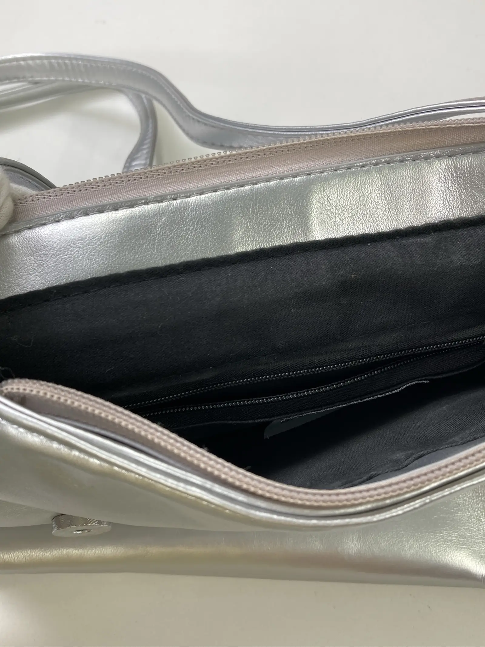 https://r2-worker.digdig.jp/product/f318da6b-2efd-41ff-87af-a7a5207d9bb3/c7817d91-d5dd-458d-be10-79d74b2eaa54