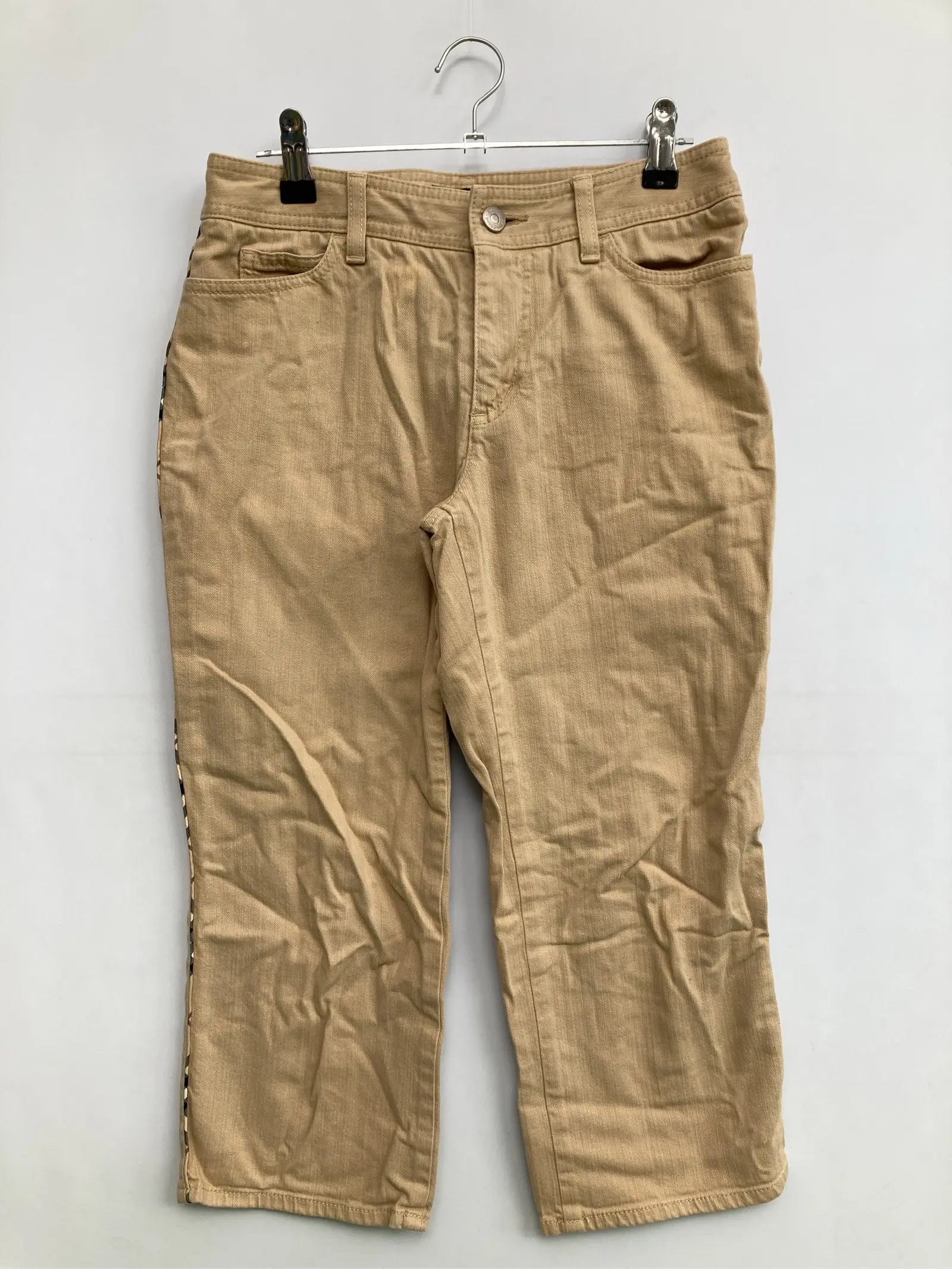https://r2-worker.digdig.jp/product/f321f605-4995-4f0e-9f02-080f24c8010e/0f14b1d5-0de1-4aae-bb7d-b967fe752d0d